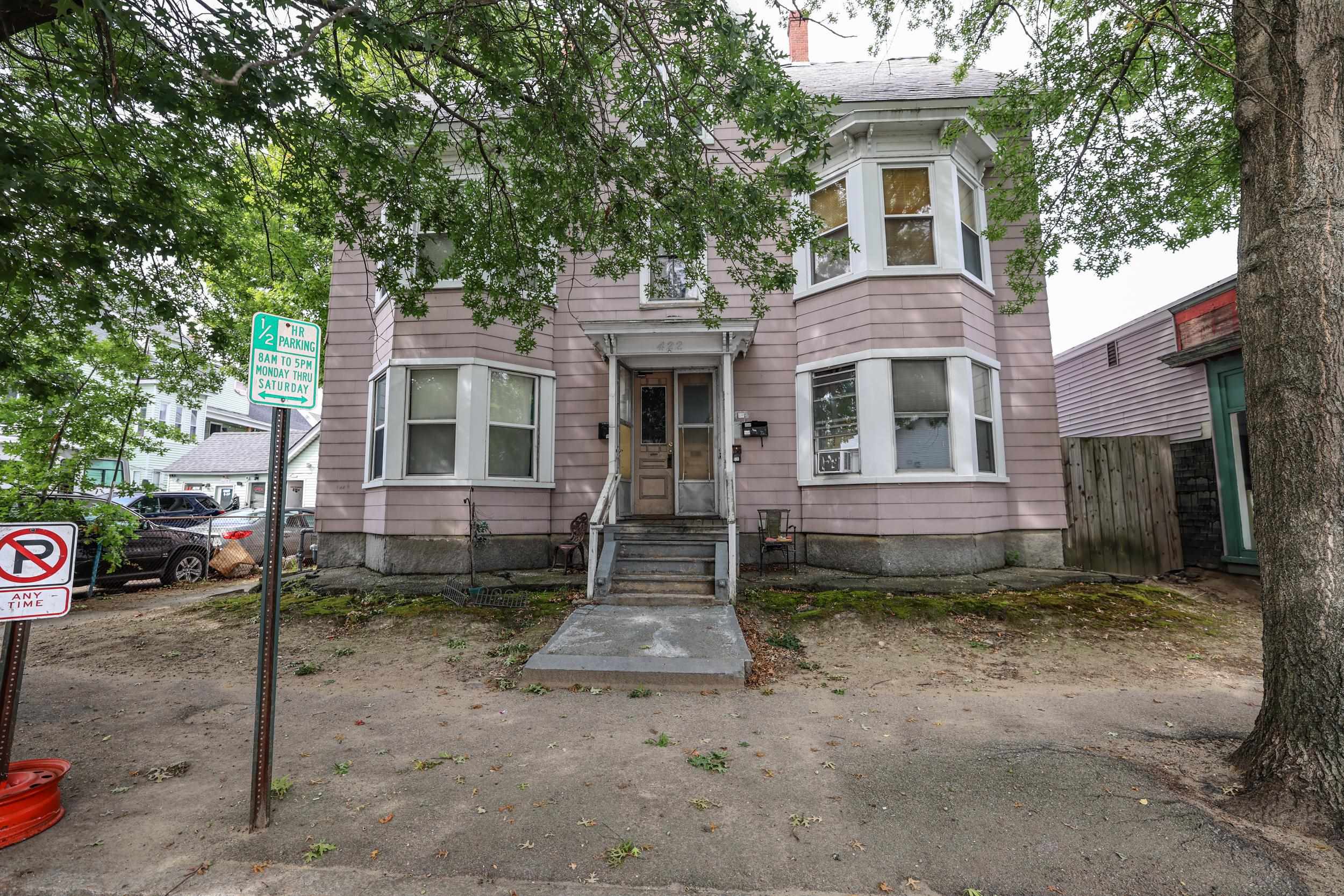 Photo 2 of Multi family home for sale at 422 Lake Ave, Manchester, NH 03103 | MLS# 5109960 | Listing updated on 2026-09-16