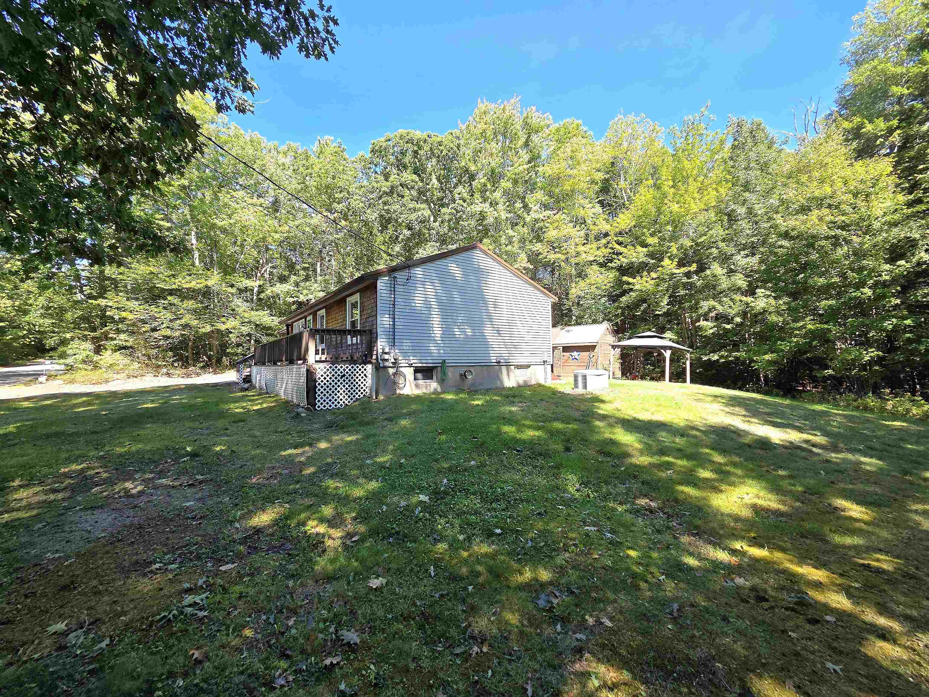 Photo 4 of Single family home for sale at 321 Perkins Hl Rd, East Wakefield, NH 03830 | MLS# 5109966 | Listing updated on 2026-09-16