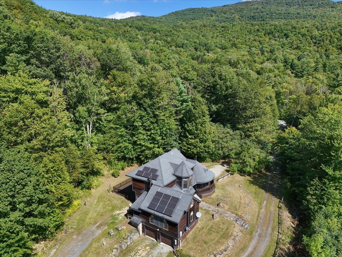 Photo 3 of Single family home for sale at 78 Bear Mountain Rd, Waterbury, VT 05676 | MLS# 5109967 | Listing updated on 2026-09-16