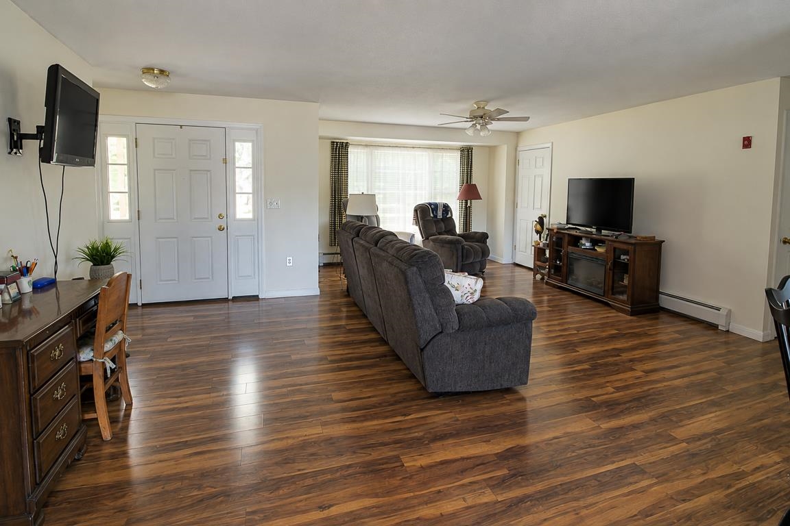 Photo 2 of Single family home for sale at 95 Mcmurphy Rd, Alexandria, NH 03222 | MLS# 5109973 | Listing updated on 2026-09-16