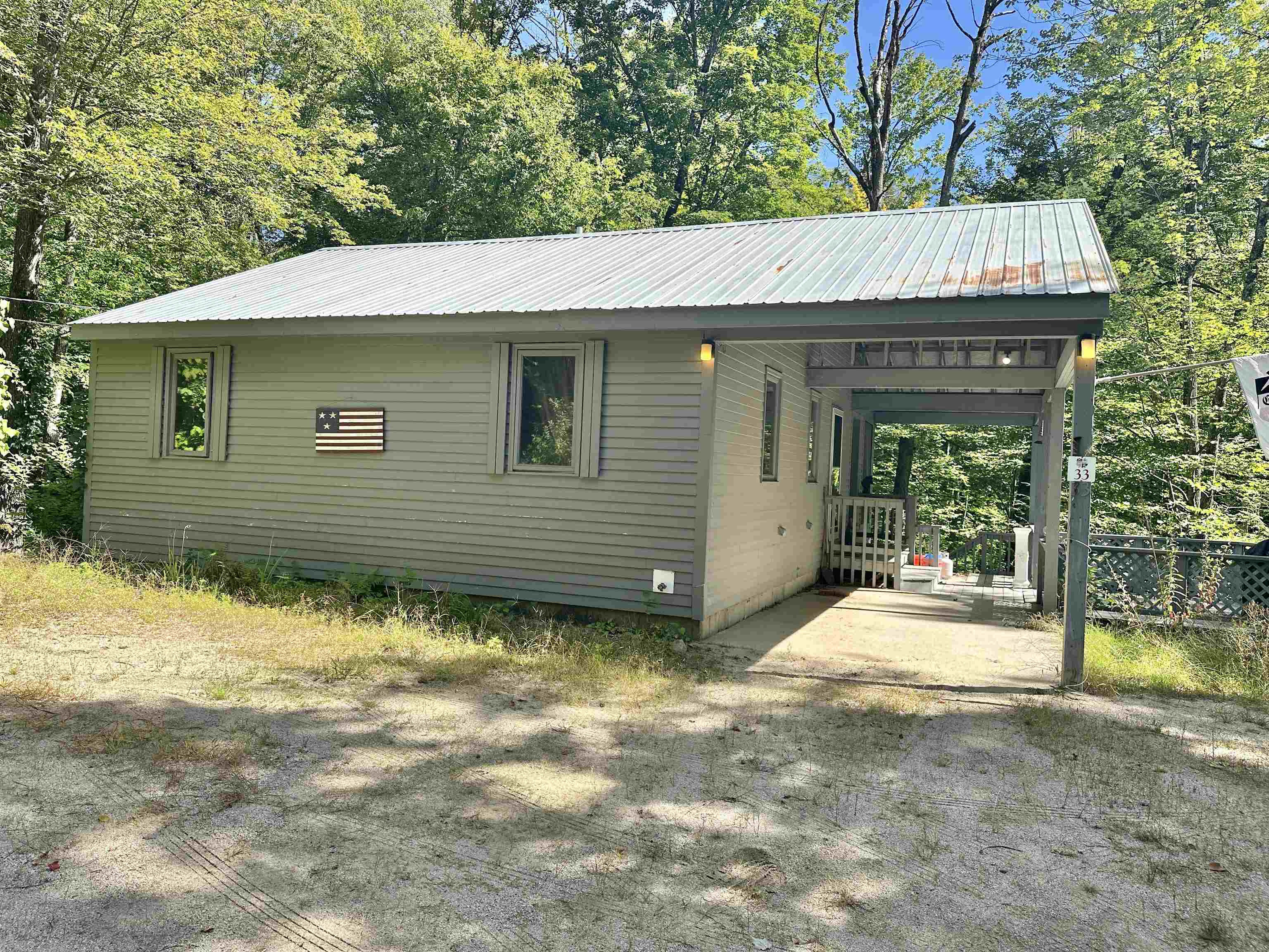 Photo 3 of Single family home for sale at 33 Little Shore Dr, Madison, NH 03849 | MLS# 5109976 | Listing updated on 2026-09-19