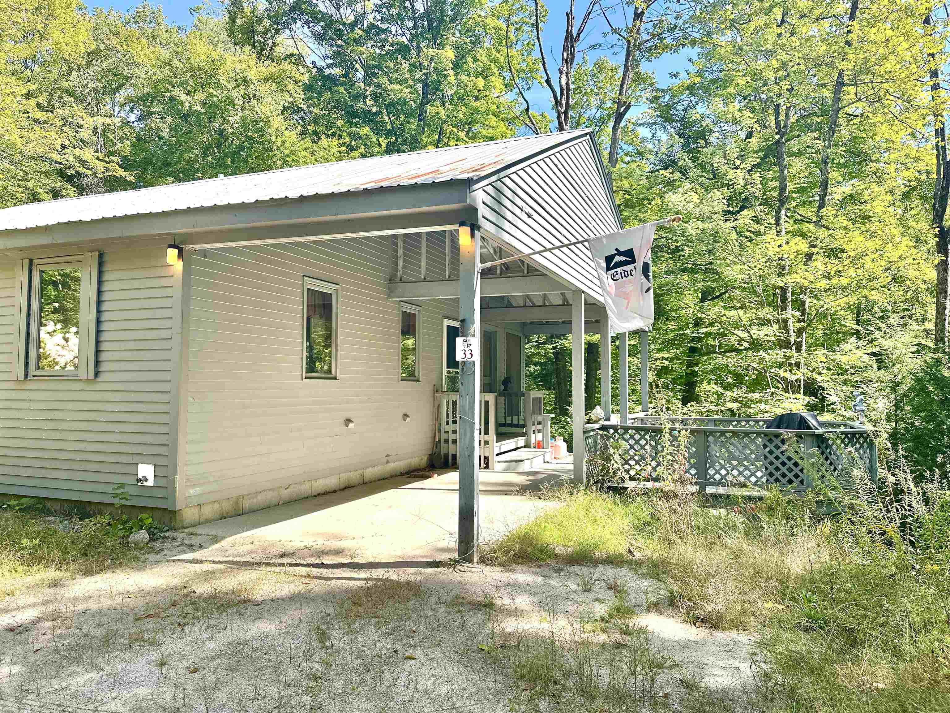 Photo 3 of Single family home for sale at 33 Little Shore Dr, Madison, NH 03849 | MLS# 5109976 | Listing updated on 2026-09-19