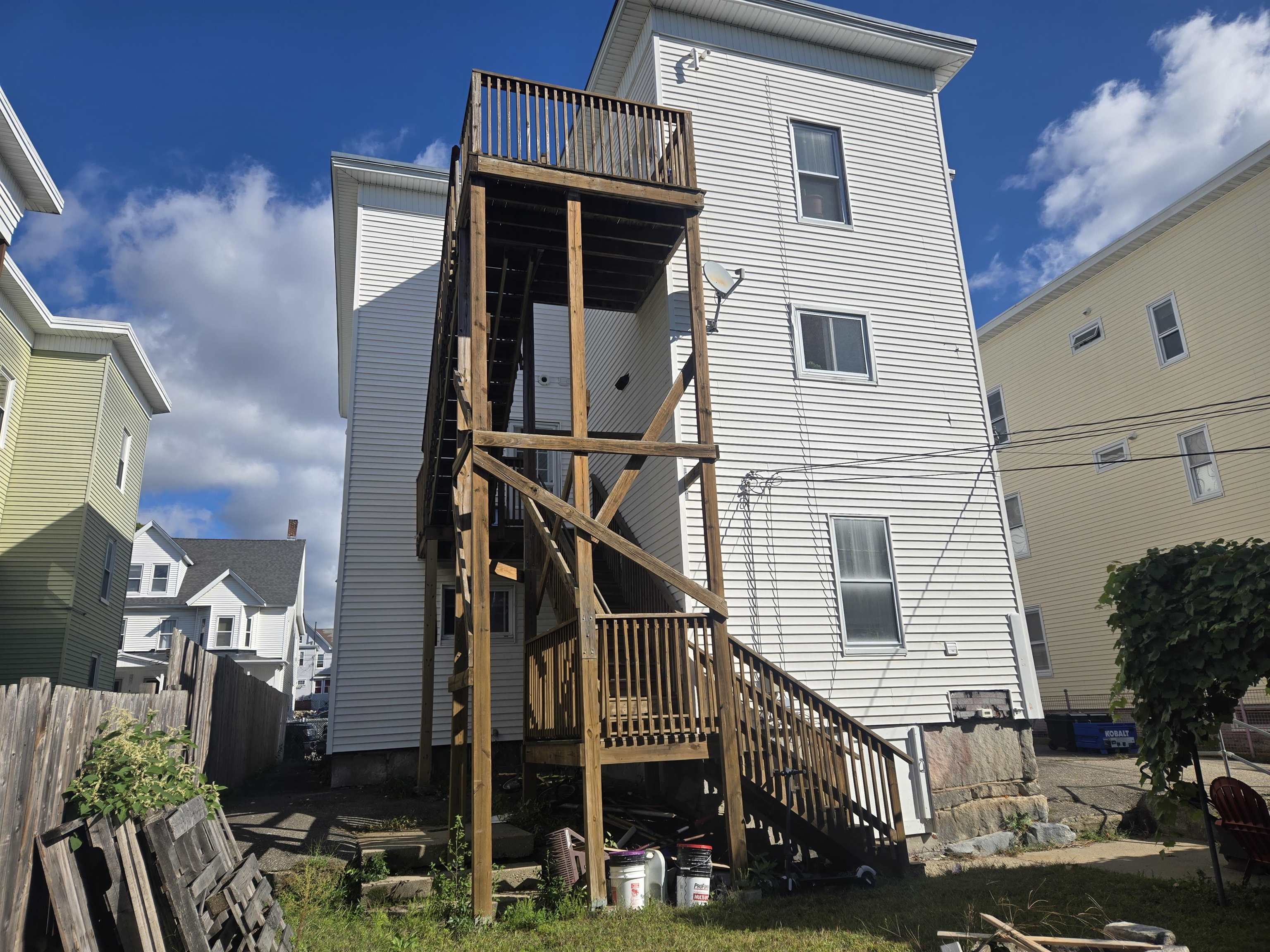 Photo 3 of Multi family home for sale at 371 Spruce St, Manchester, NH 03103 | MLS# 5109977 | Listing updated on 2026-09-16