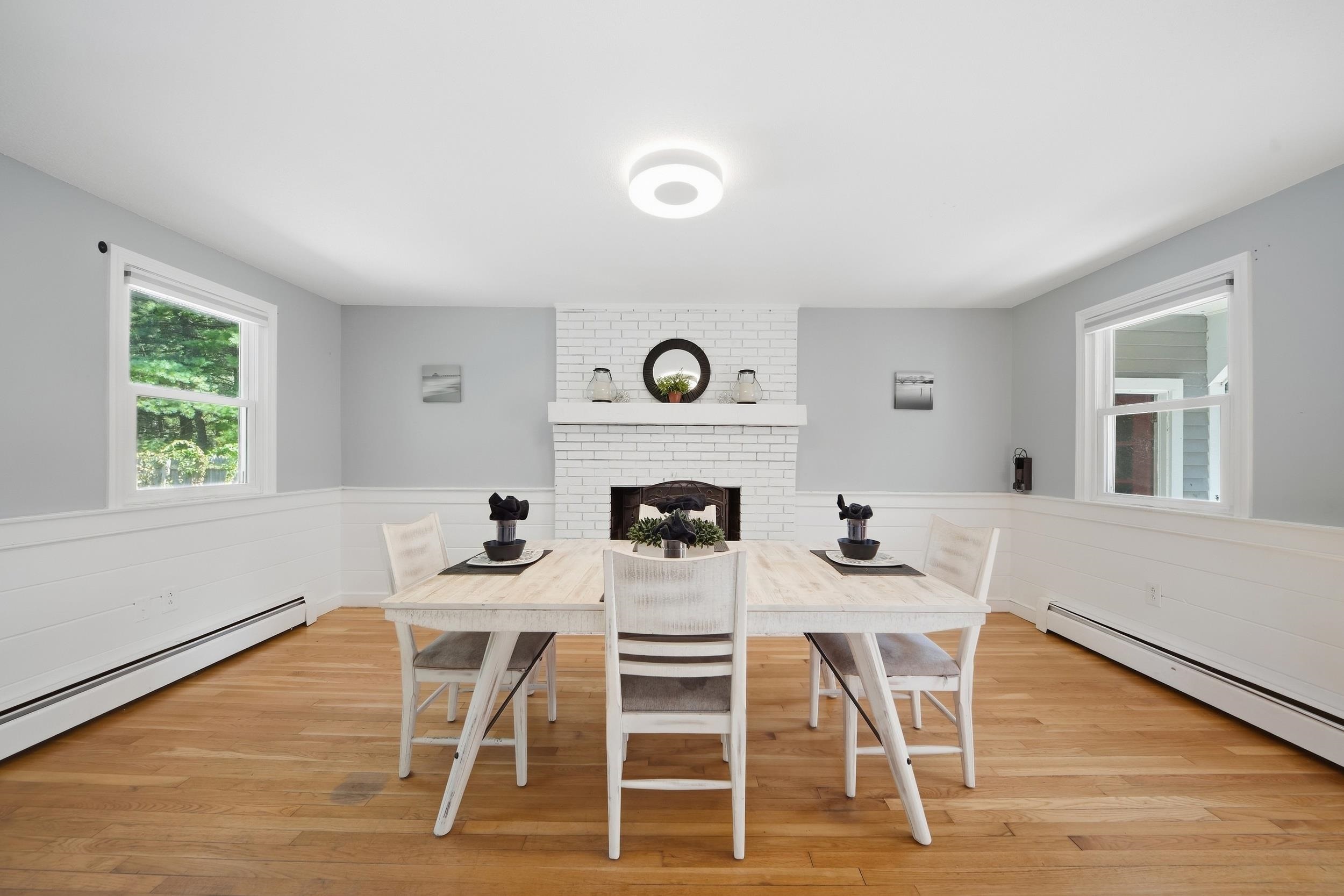 Photo 3 of Single family home for sale at 5 Arrowhead Rd, Derry, NH 03038 | MLS# 5109986 | Listing updated on 2026-09-18