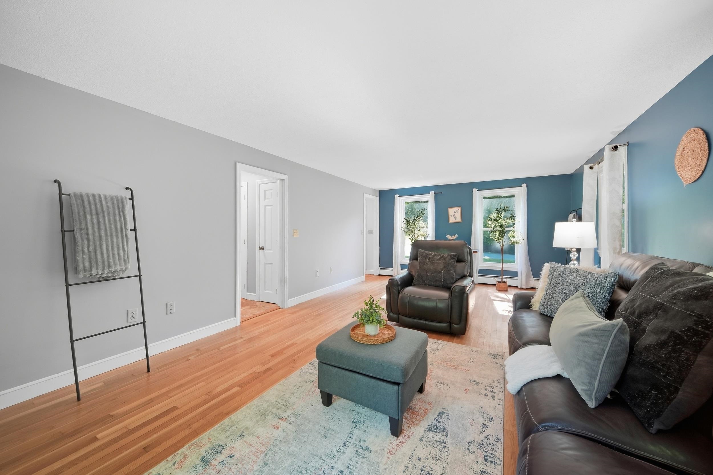 Photo 4 of Single family home for sale at 5 Arrowhead Rd, Derry, NH 03038 | MLS# 5109986 | Listing updated on 2026-09-18