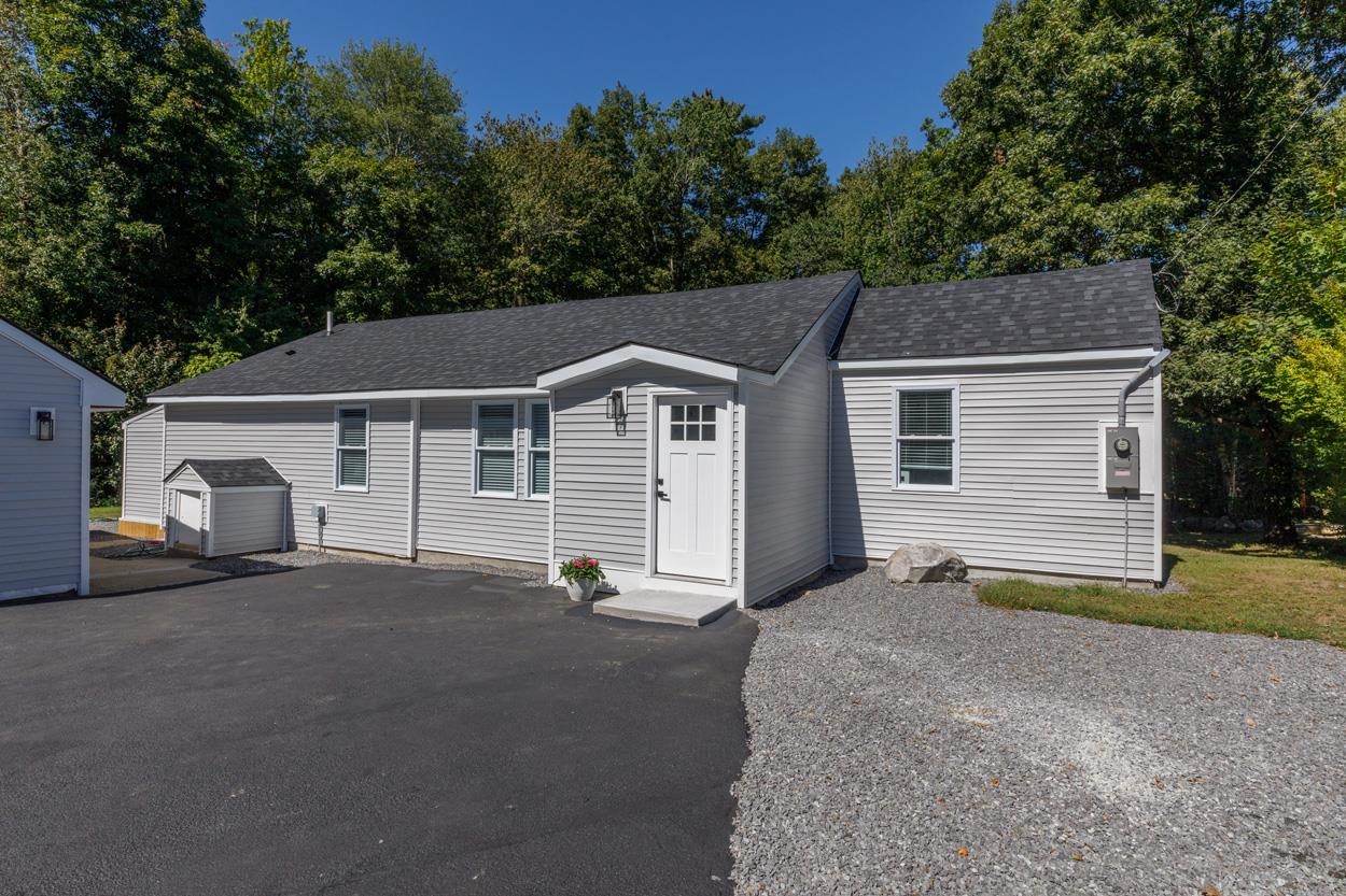 Photo 2 of Single family home for sale at 88 Hunt Rd, Kingston, NH 03848 | MLS# 5110009 | Listing updated on 2026-09-17