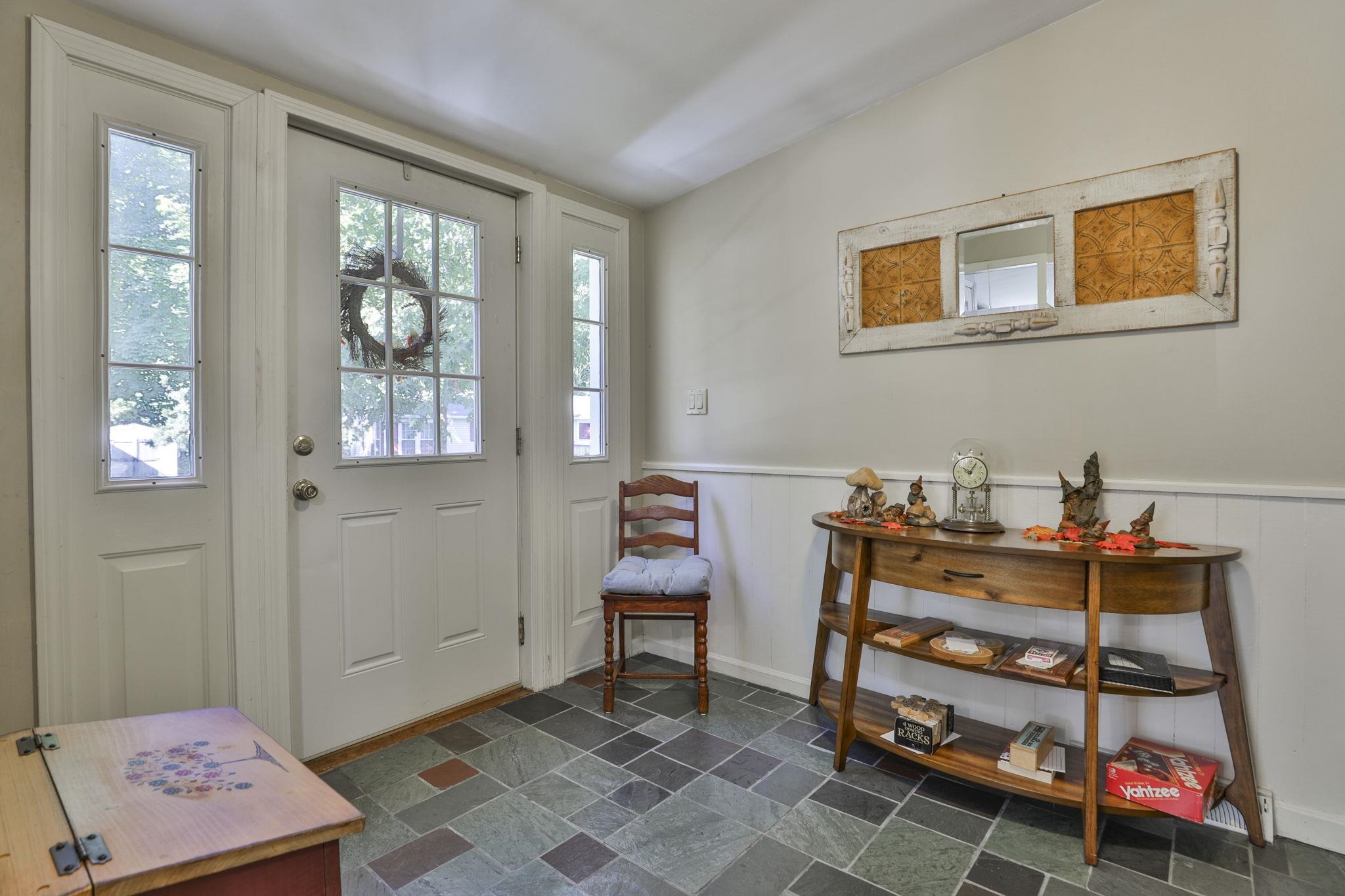8 Aberdeen Drive, Stratham, NH photo 3