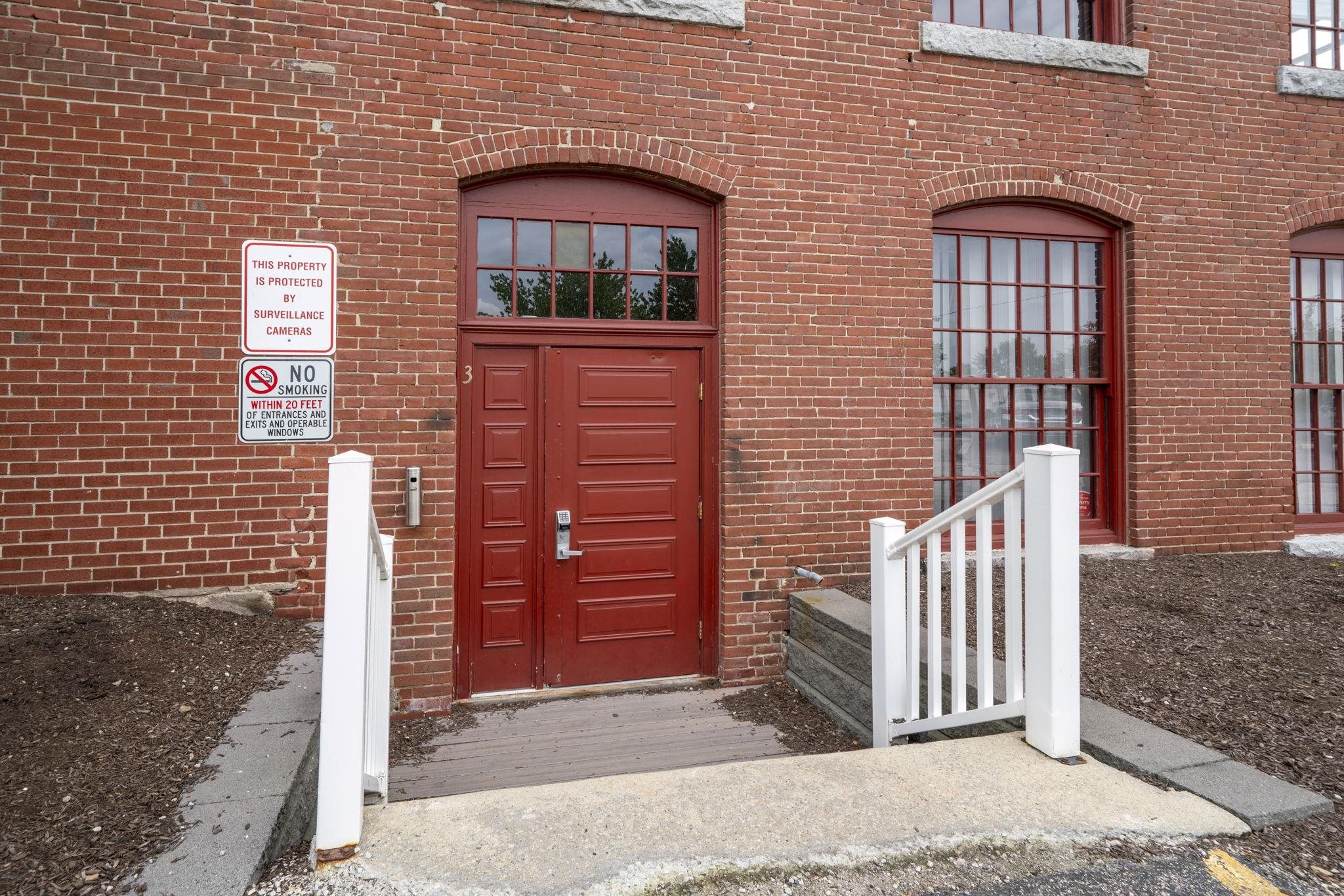 470 Silver Street, Manchester, NH photo 4