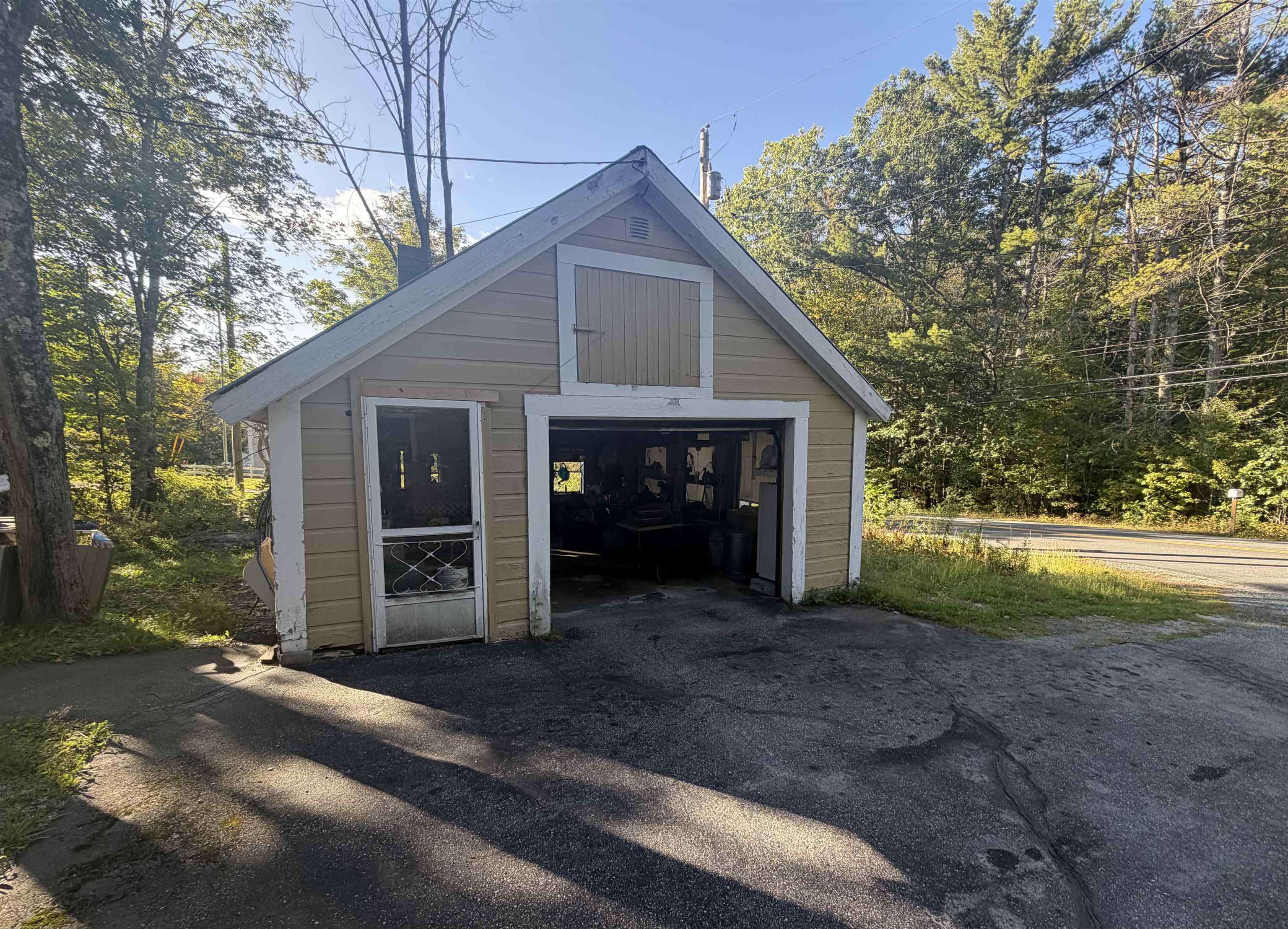 97 Bradford Road, Sunapee, NH photo 2