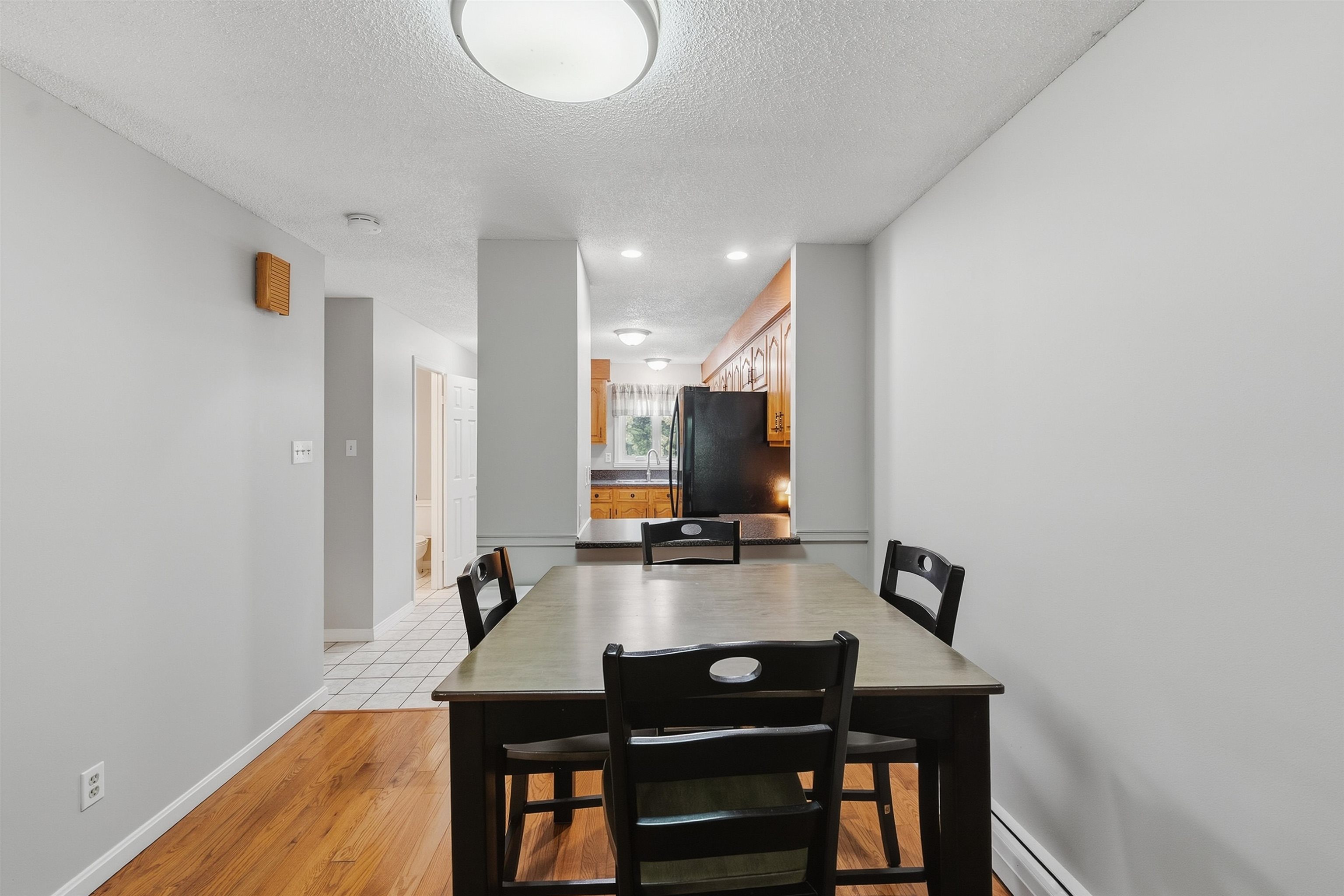 32 Shelburne Road, Merrimack, NH photo 4