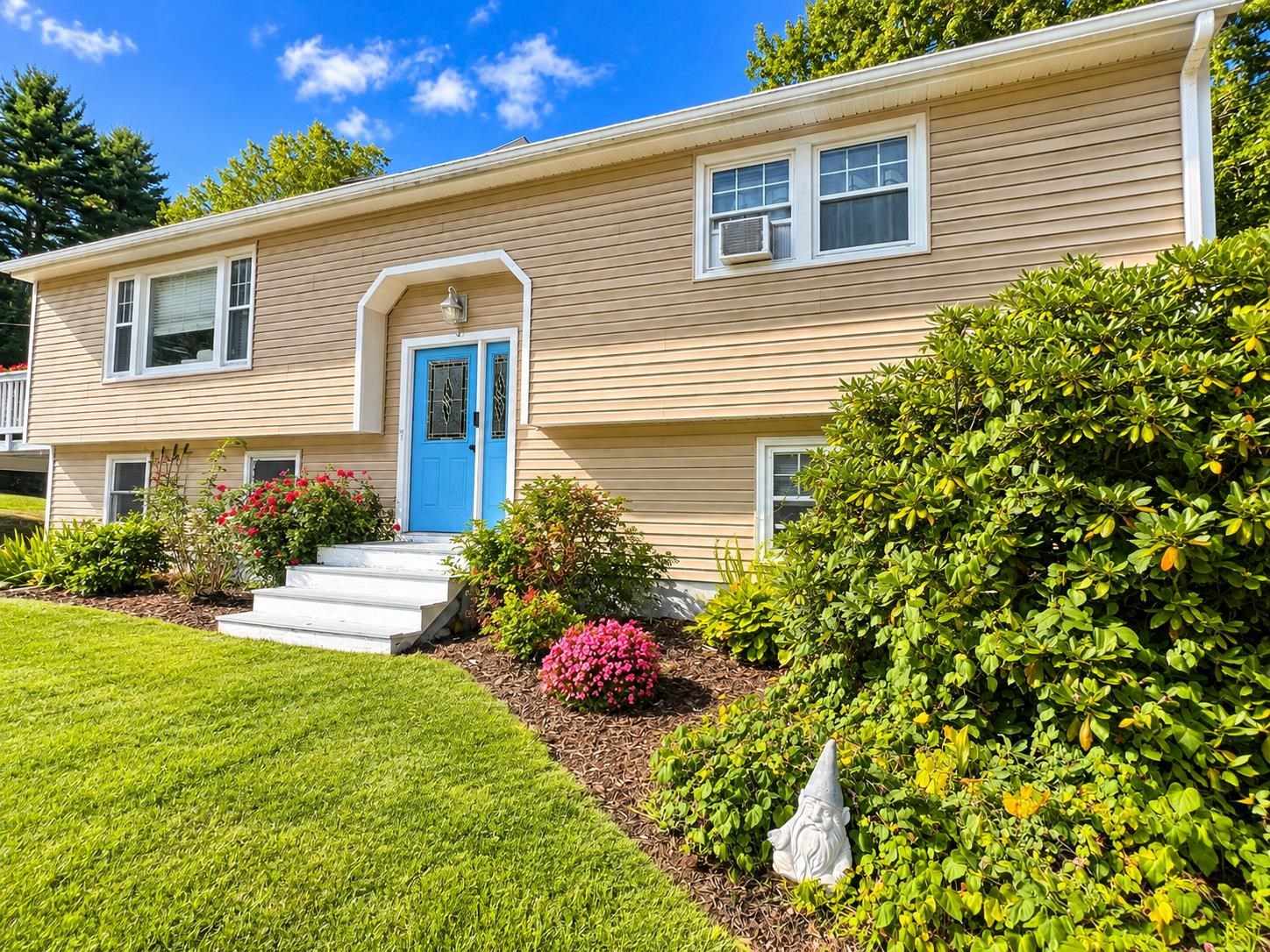 7 Norman Street, Rochester, NH photo 3
