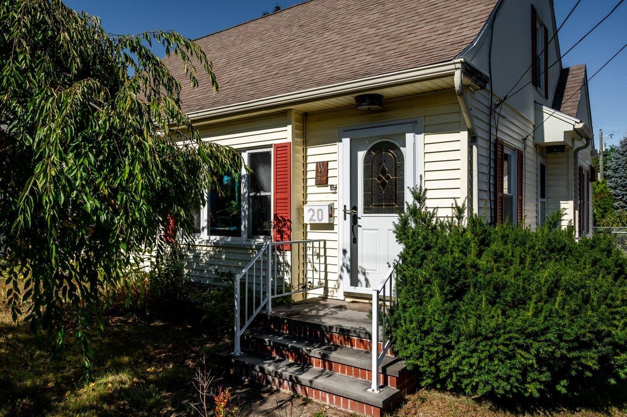 20 Patton Street, Rochester, NH photo 2
