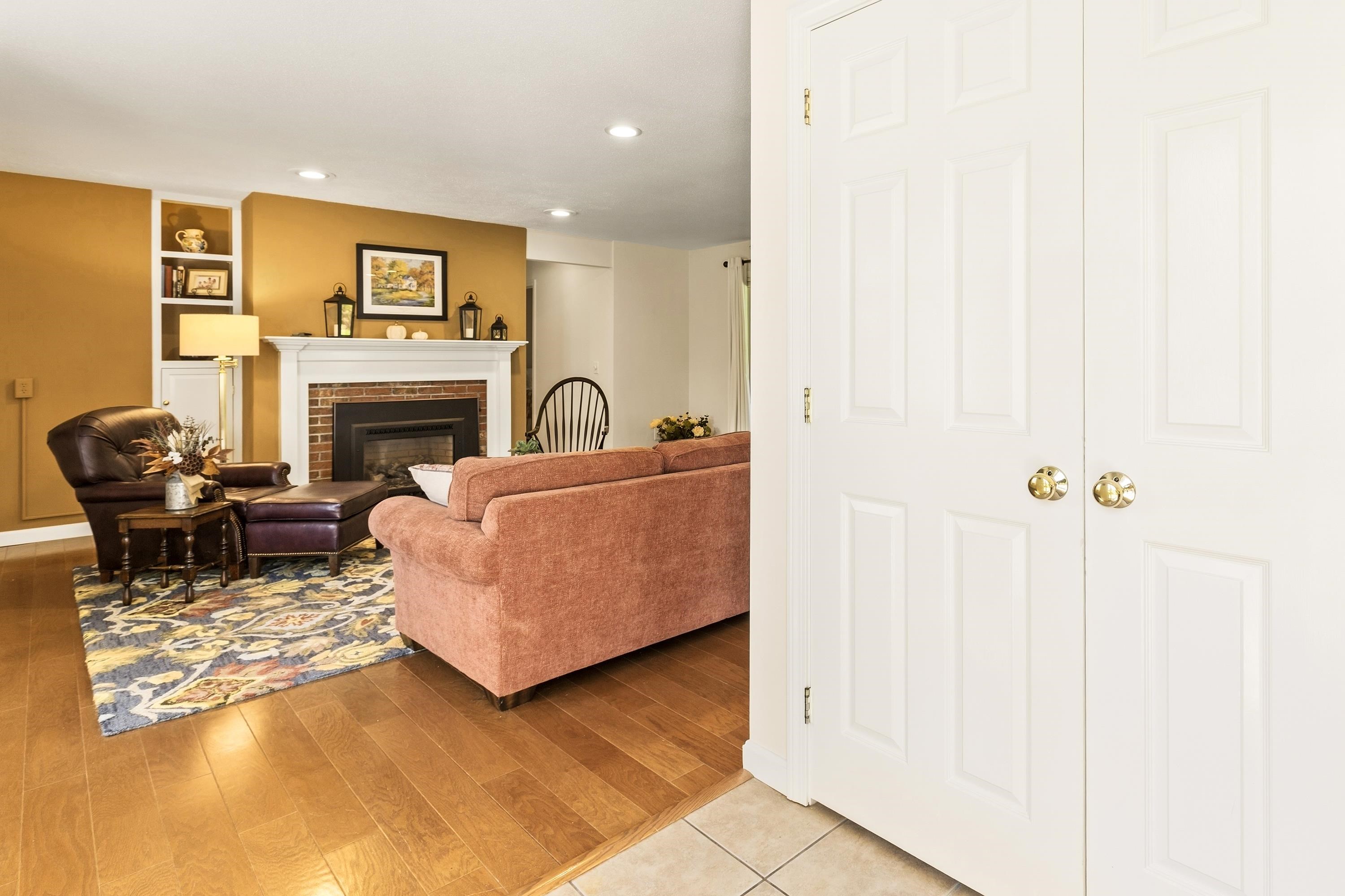 112 Hilltop Place, New London, NH photo 4