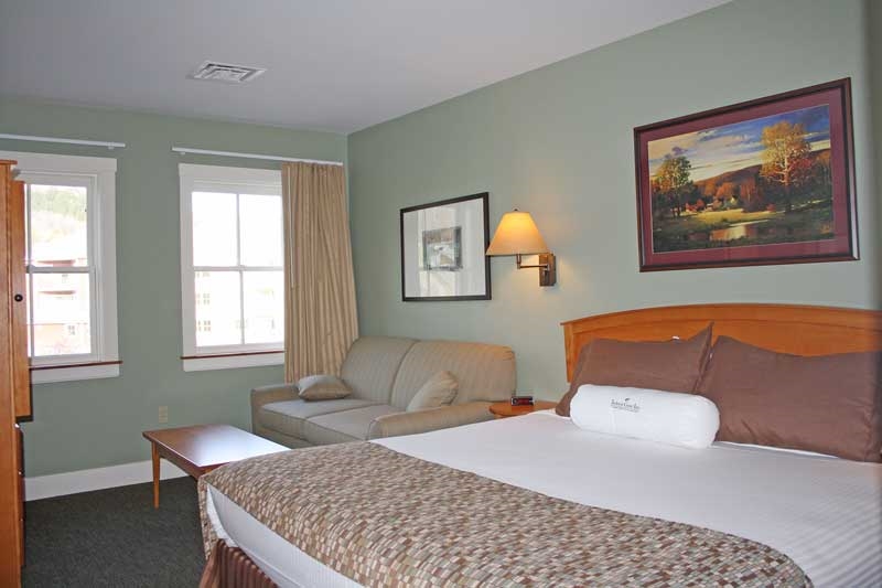 Photo 3 of Condo for sale at 270/272 Qtr I Jackson Gore Inn, Ludlow, VT 05149 | MLS# 5110078 | Listing updated on 2026-09-16
