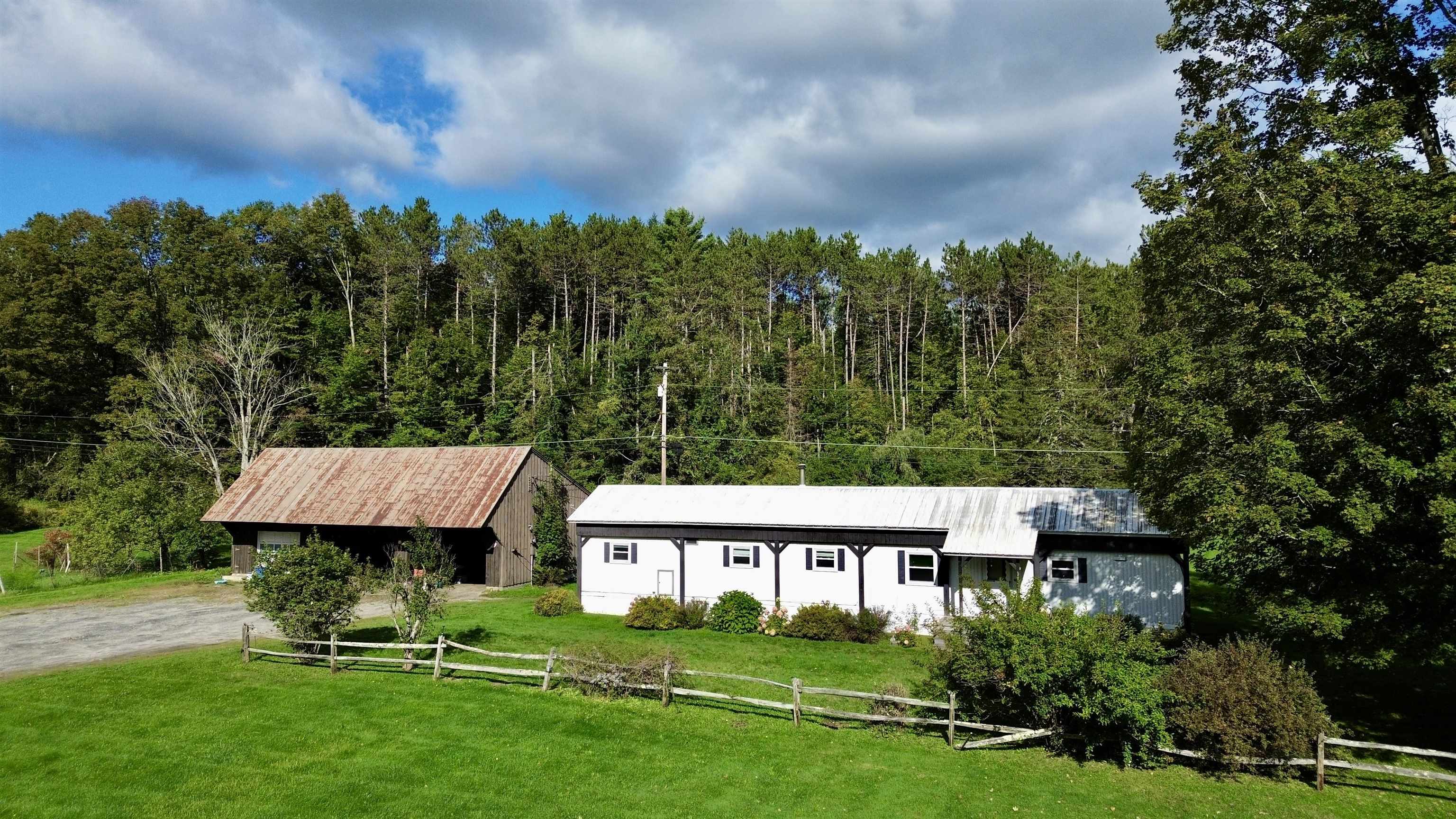 Photo 3 of Manufactured home for sale at 5556 W Woodstock Rd, Woodstock, VT 05091 | MLS# 5110107 | Listing updated on 2026-09-16