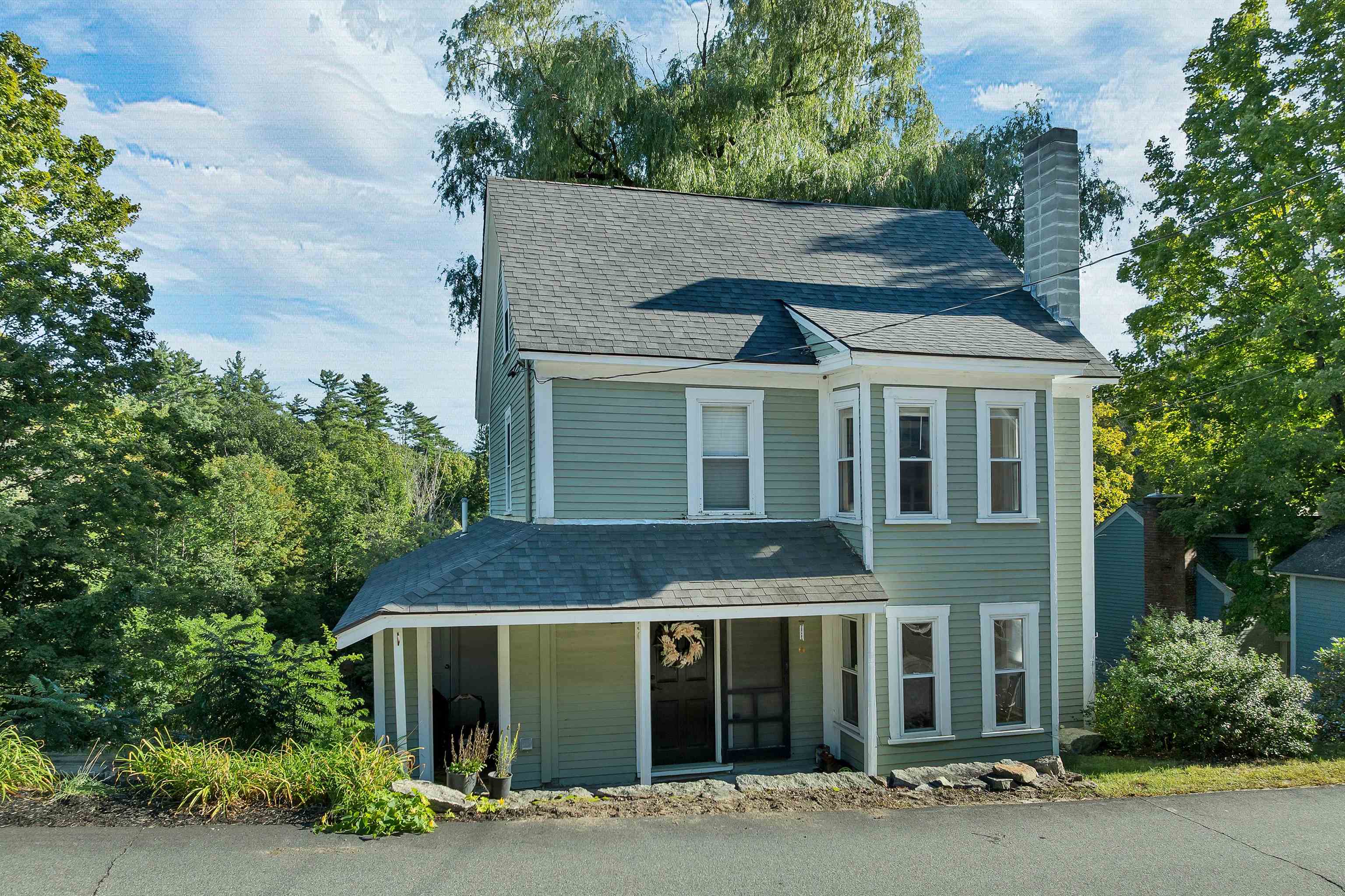 Photo 3 of Single family home for sale at 30 School St, Warner, NH 03278 | MLS# 5110120 | Listing updated on 2026-10-06