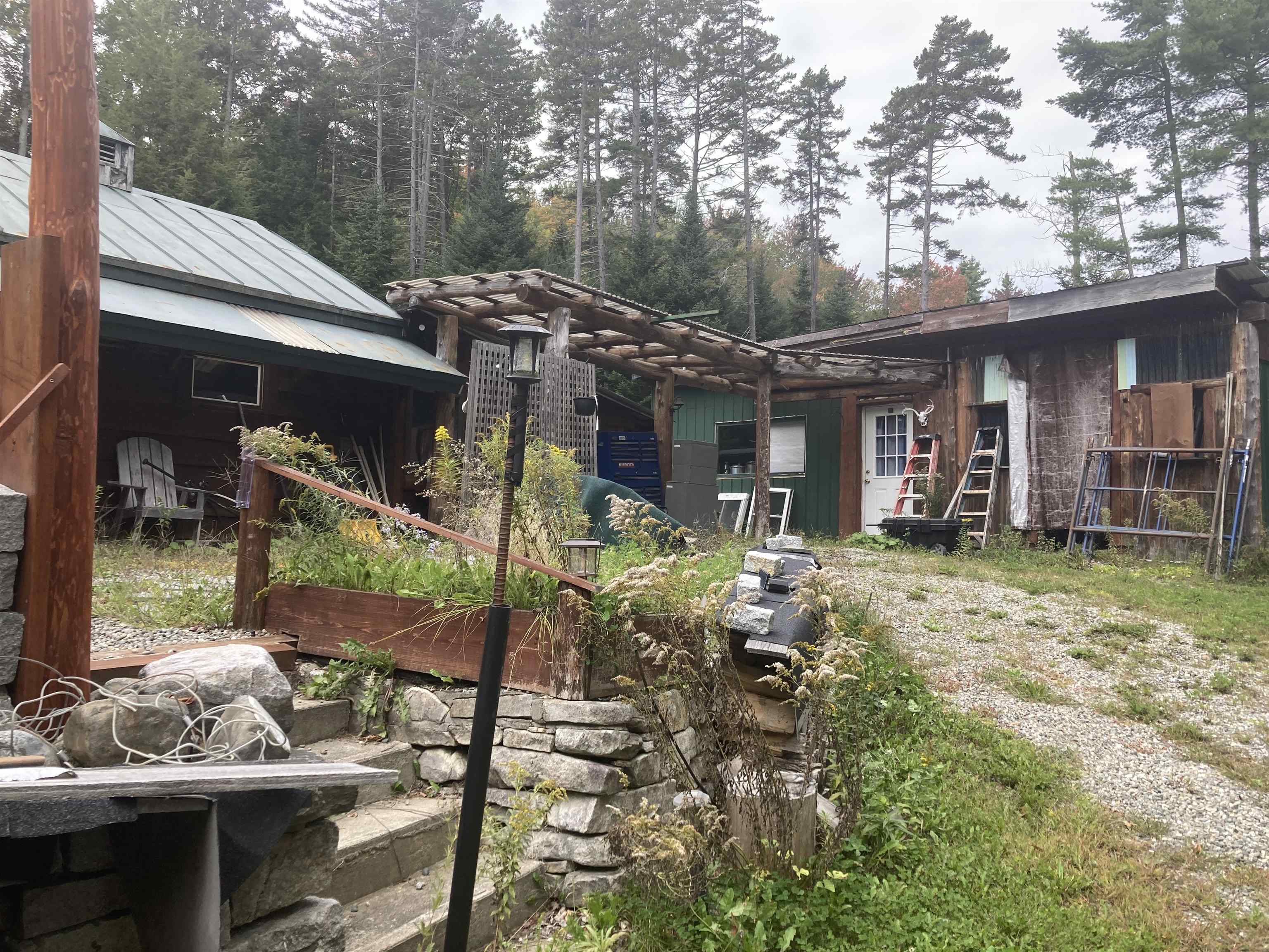 Photo 1 of Single family home for sale at 1884 N Dorchester Rd, Dorchester, NH 03266 | MLS# 5110121 | Listing updated on 2026-09-16
