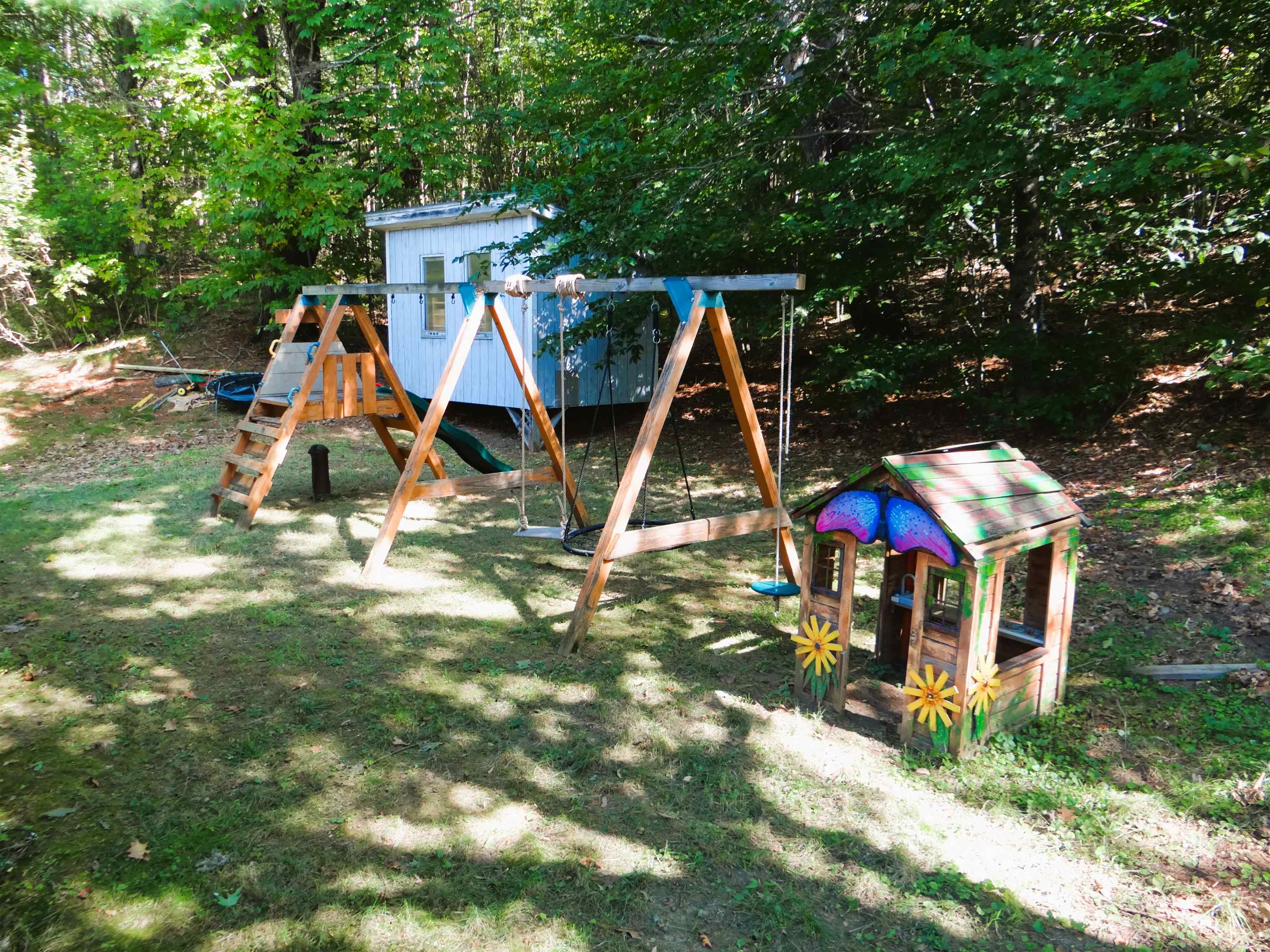 Photo 4 of Single family home for sale at 494 Eastman Rd, South Royalton, VT 05068 | MLS# 5110125 | Listing updated on 2026-09-18