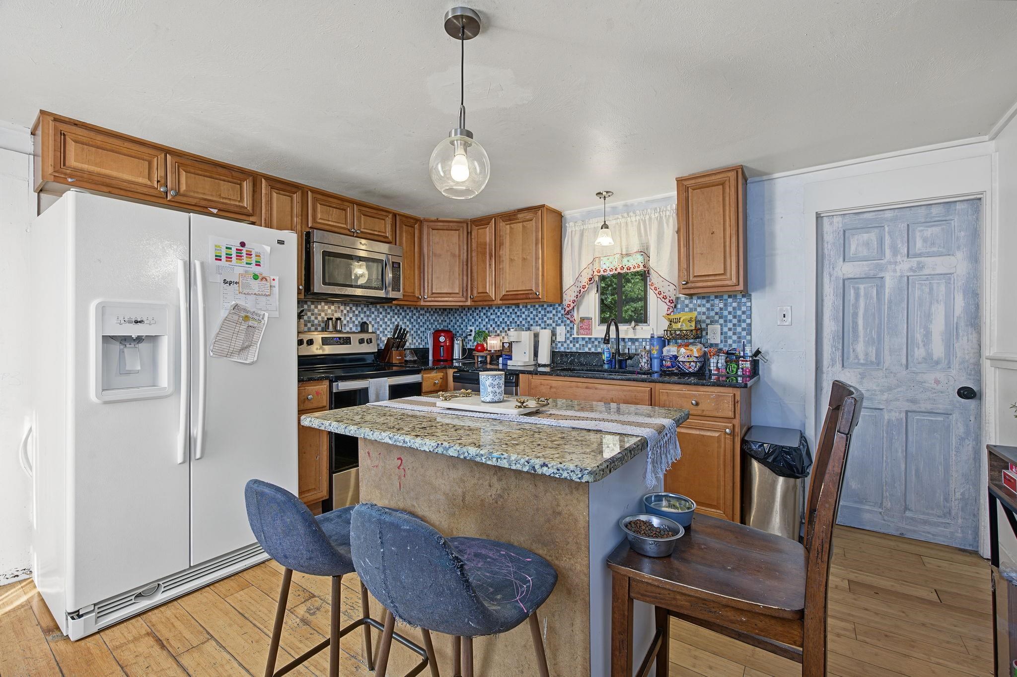 Photo 3 of Single family home for sale at 29 Ferry St, Allenstown, NH 03275 | MLS# 5110130 | Listing updated on 2026-09-16