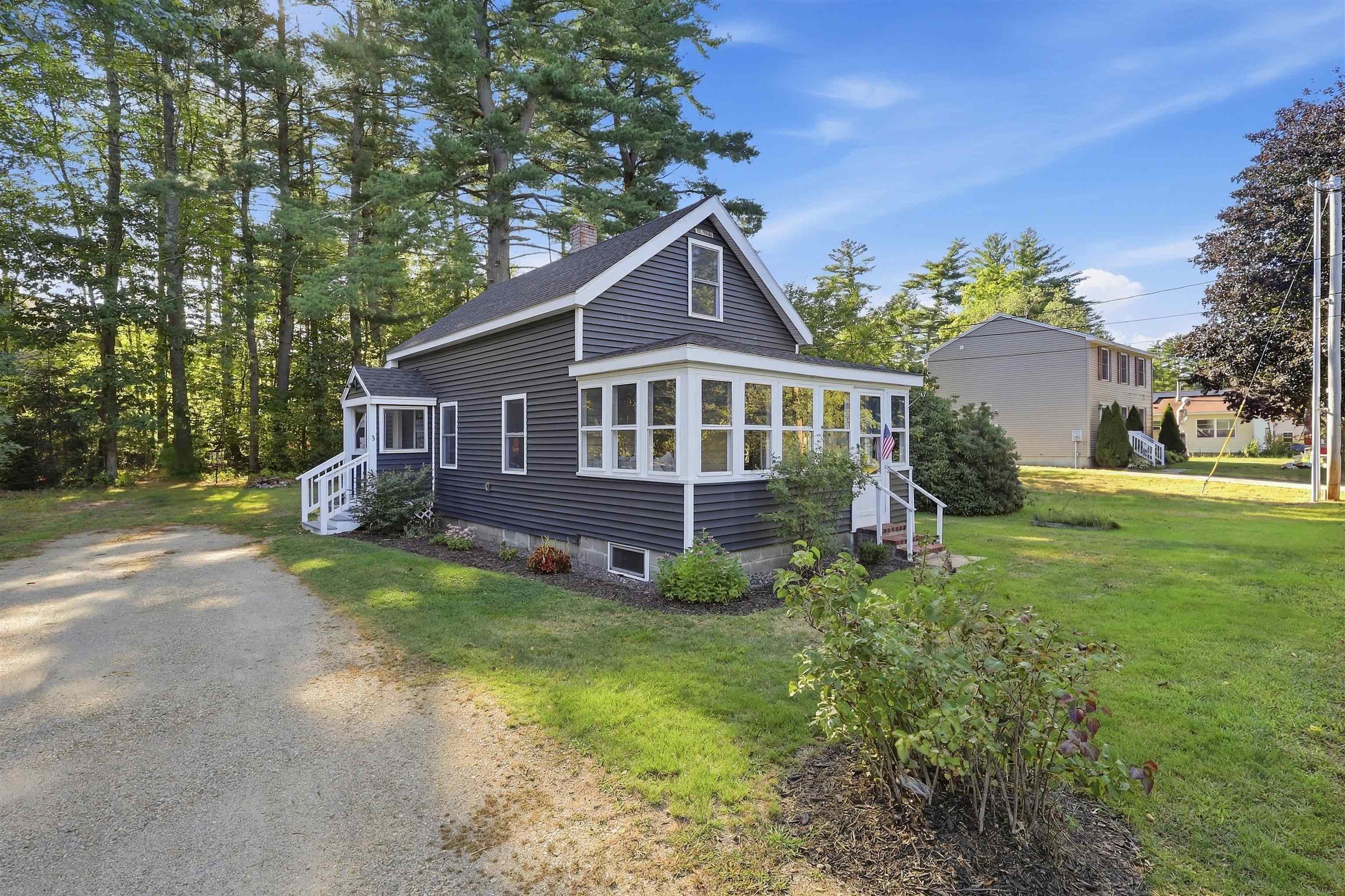 Photo 3 of Single family home for sale at 3 State St, Rochester, NH 03867 | MLS# 5110142 | Listing updated on 2026-09-16