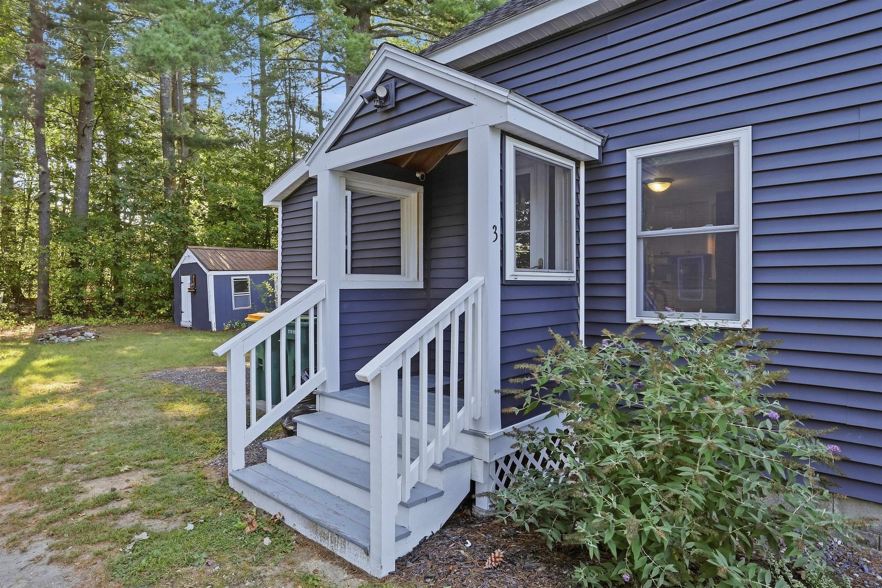 Photo 3 of Single family home for sale at 3 State St, Rochester, NH 03867 | MLS# 5110142 | Listing updated on 2026-09-16