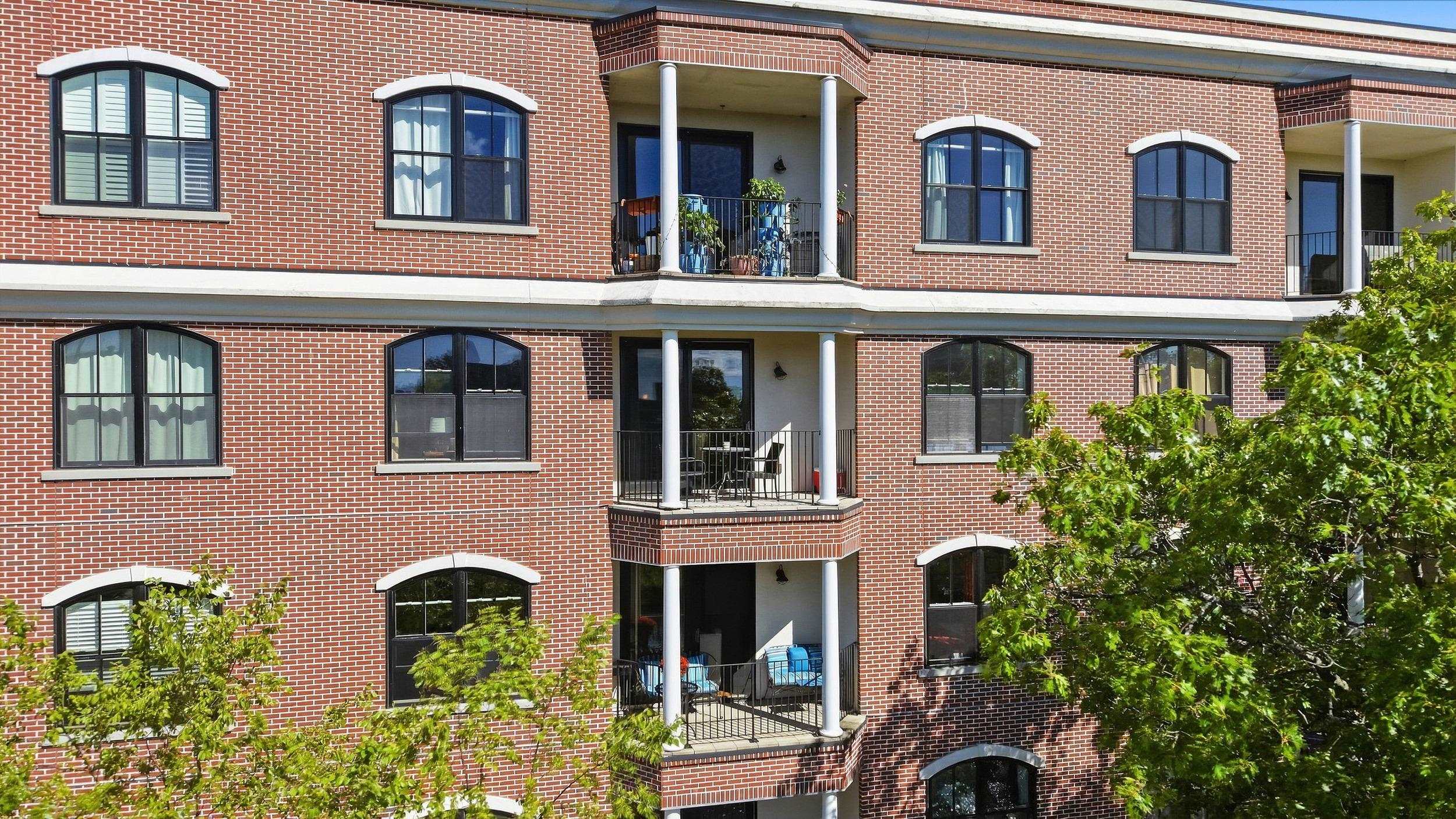 Photo 3 of Condo for sale at 52 Main St #404, Nashua, NH 03064 | MLS# 5110144 | Listing updated on 2026-09-18