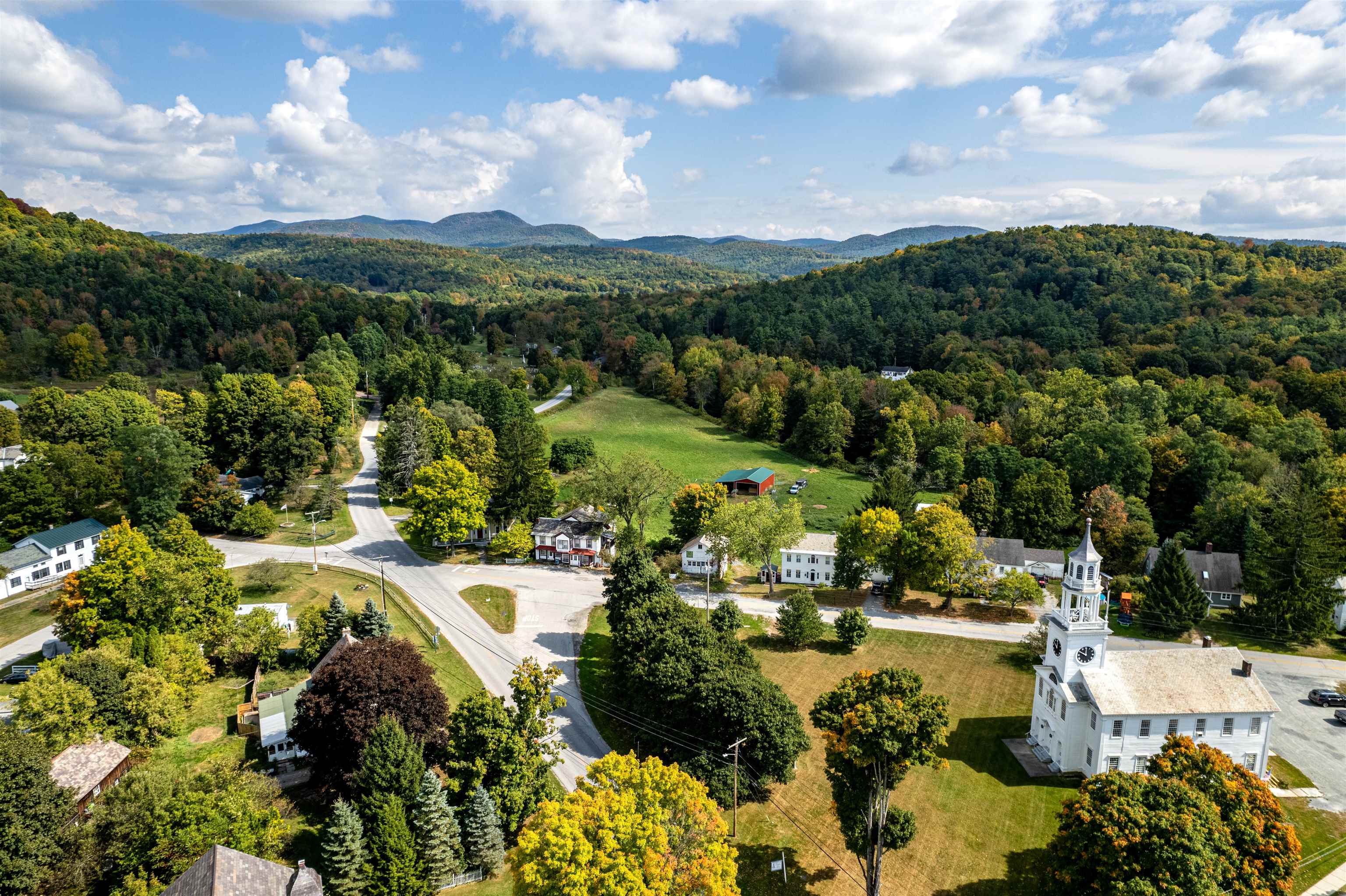 Photo 2 of Single family home for sale at 11 On The Green St, Poultney, VT 05764 | MLS# 5110167 | Listing updated on 2026-09-16