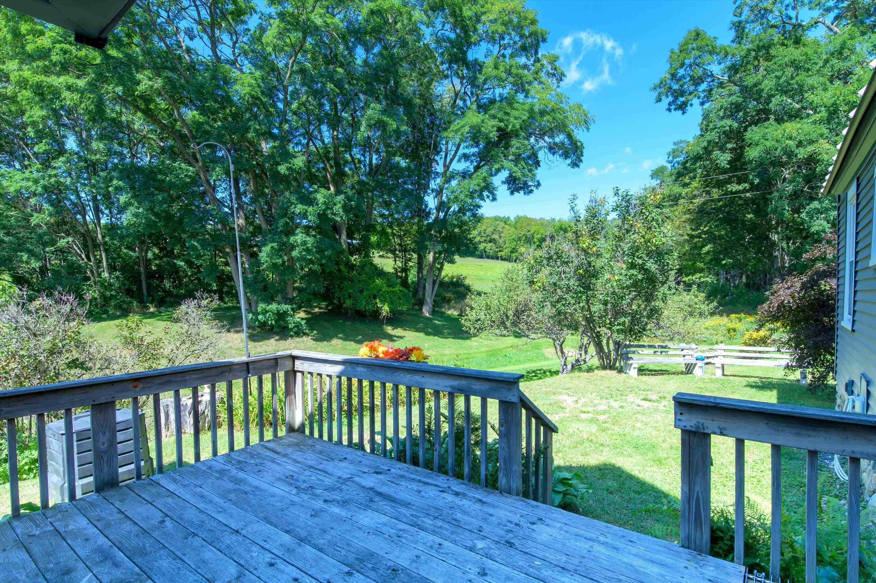 Photo 3 of Single family home for sale at 888 Skyline Dr, Weathersfield, VT 05156 | MLS# 5110174 | Listing updated on 2026-09-18
