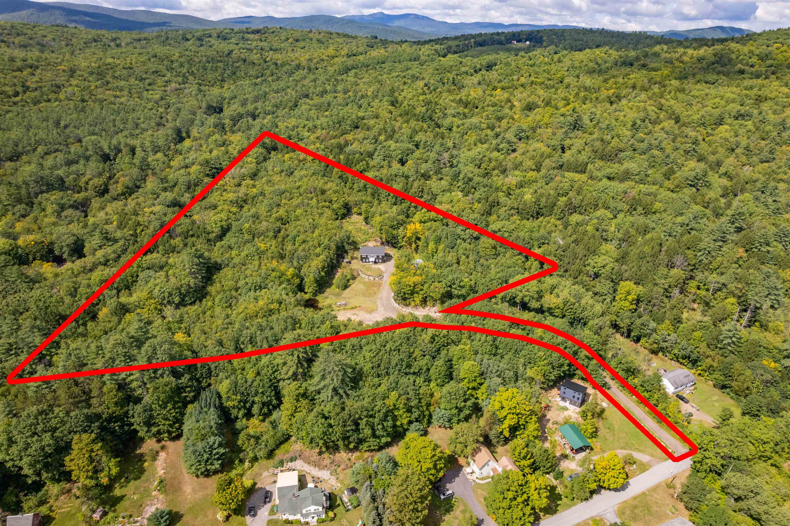 Photo 1 of Single family home for sale at 140 Crescent St, Bristol, NH 03222 | MLS# 5110179 | Listing updated on 2026-09-17