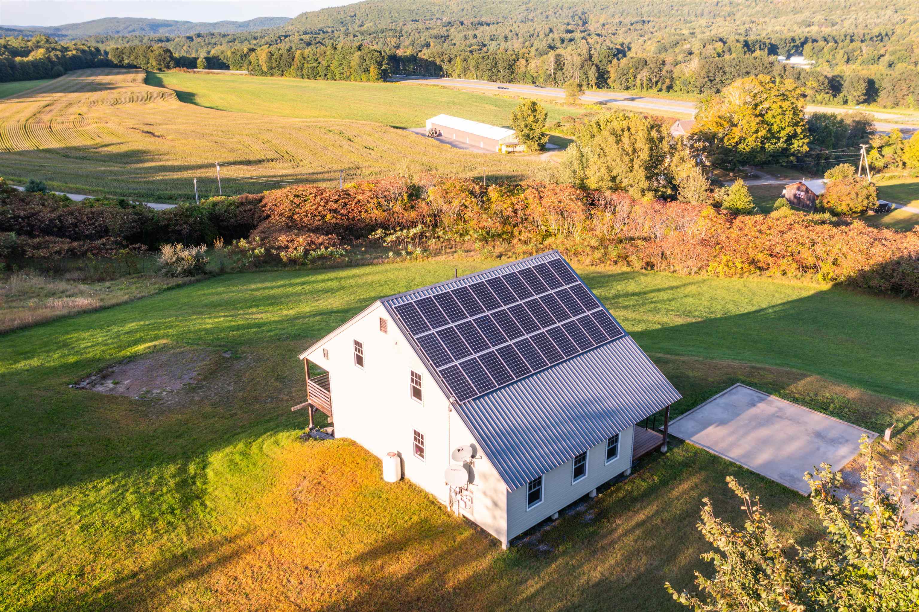 Photo 2 of Single family home for sale at 135 Winterbell Dr, Dummerston, VT 05301 | MLS# 5110187 | Listing updated on 2026-09-17