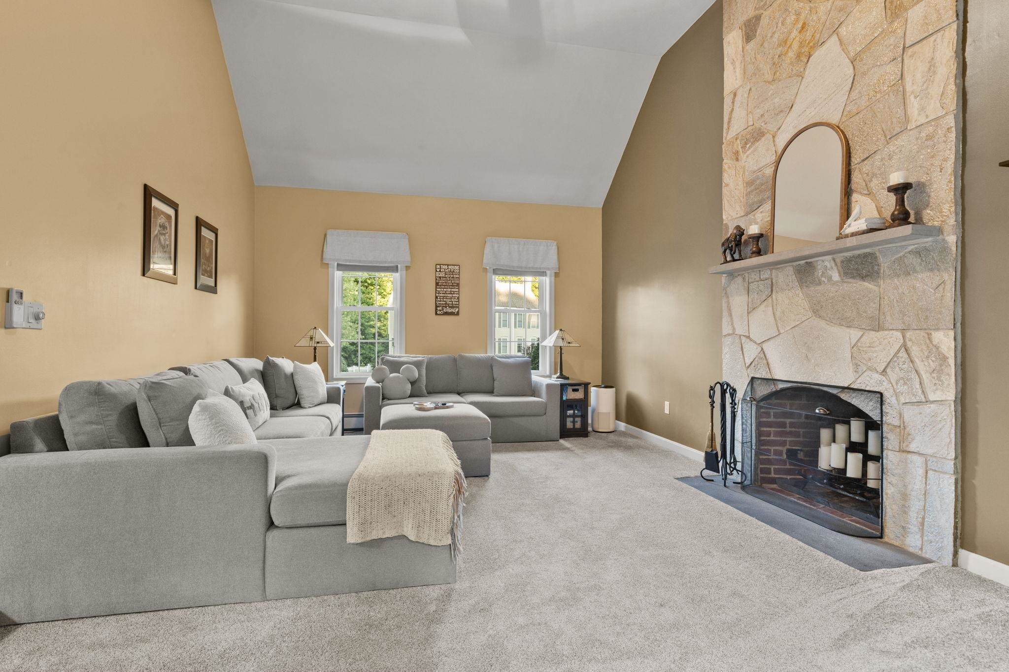 Photo 3 of Single family home for sale at 18 Quaker Ln, Seabrook, NH 03874 | MLS# 5110189 | Listing updated on 2026-09-17