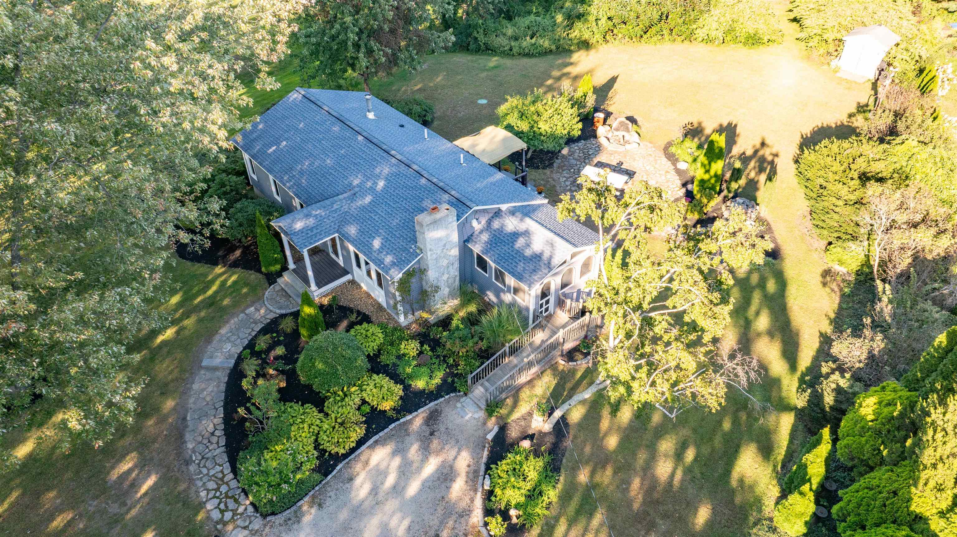 Photo 2 of Single family home for sale at 62 Clement Rd, Hudson, NH 03051 | MLS# 5110190 | Listing updated on 2026-09-18