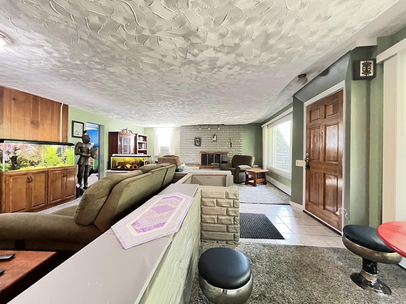 Photo 1 of Single family home for sale at 855 Bridge St, Manchester, NH 03104 | MLS# 5110194 | Listing updated on 2026-09-19