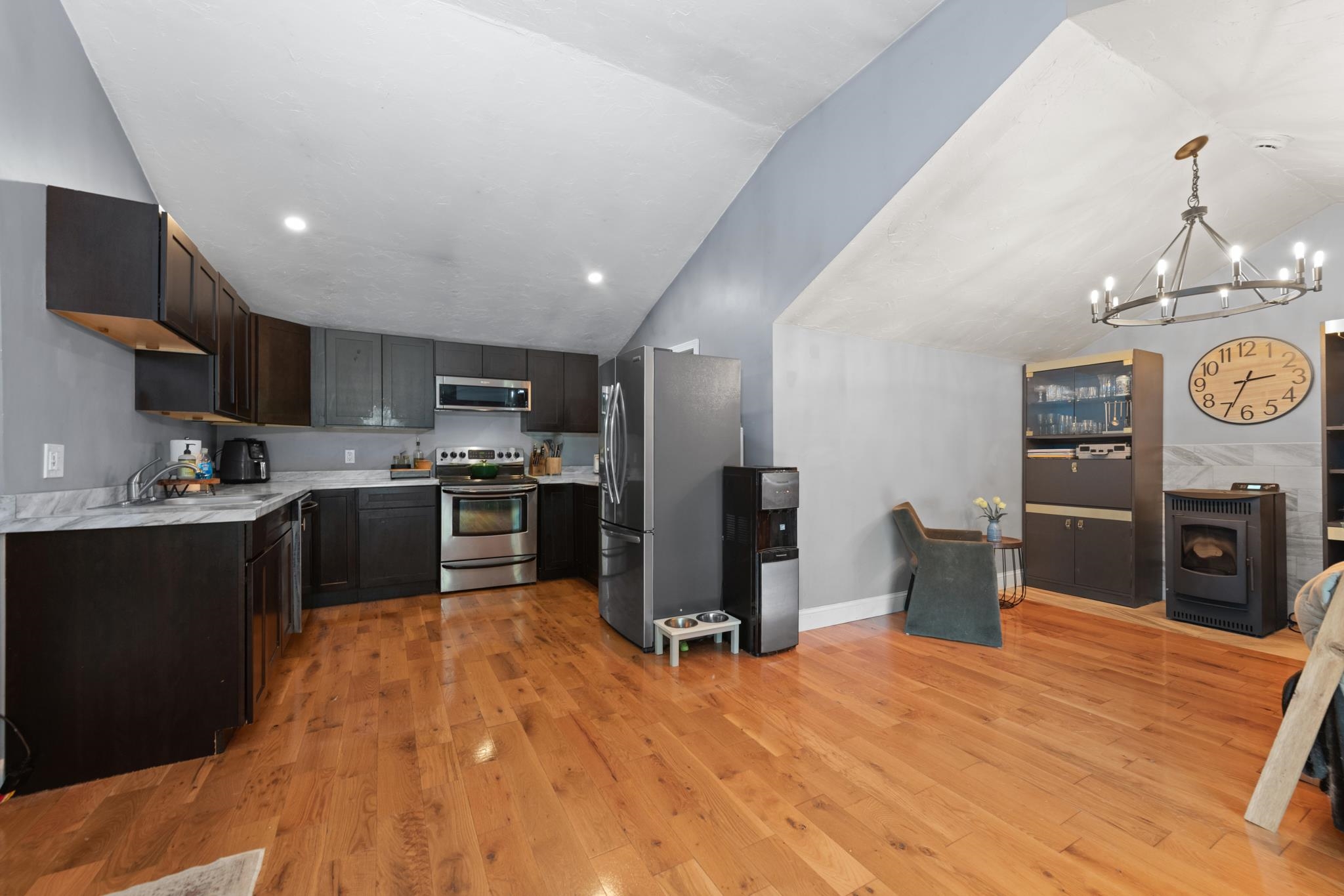 374 S Main Street, Bristol, NH photo 4