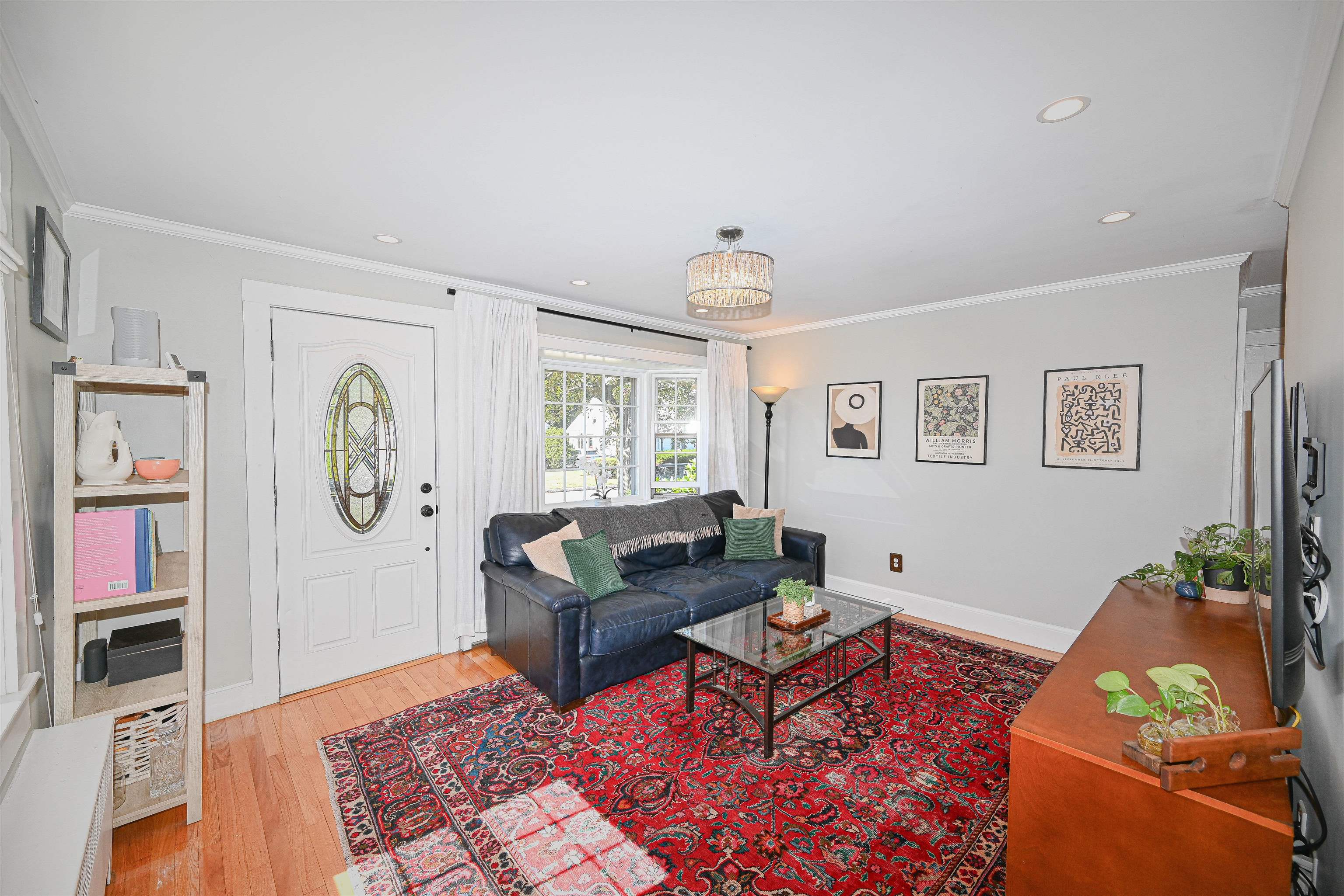 Photo 4 of Single family home for sale at 145 Knowlton St, Manchester, NH 03103 | MLS# 5110212 | Listing updated on 2026-09-18