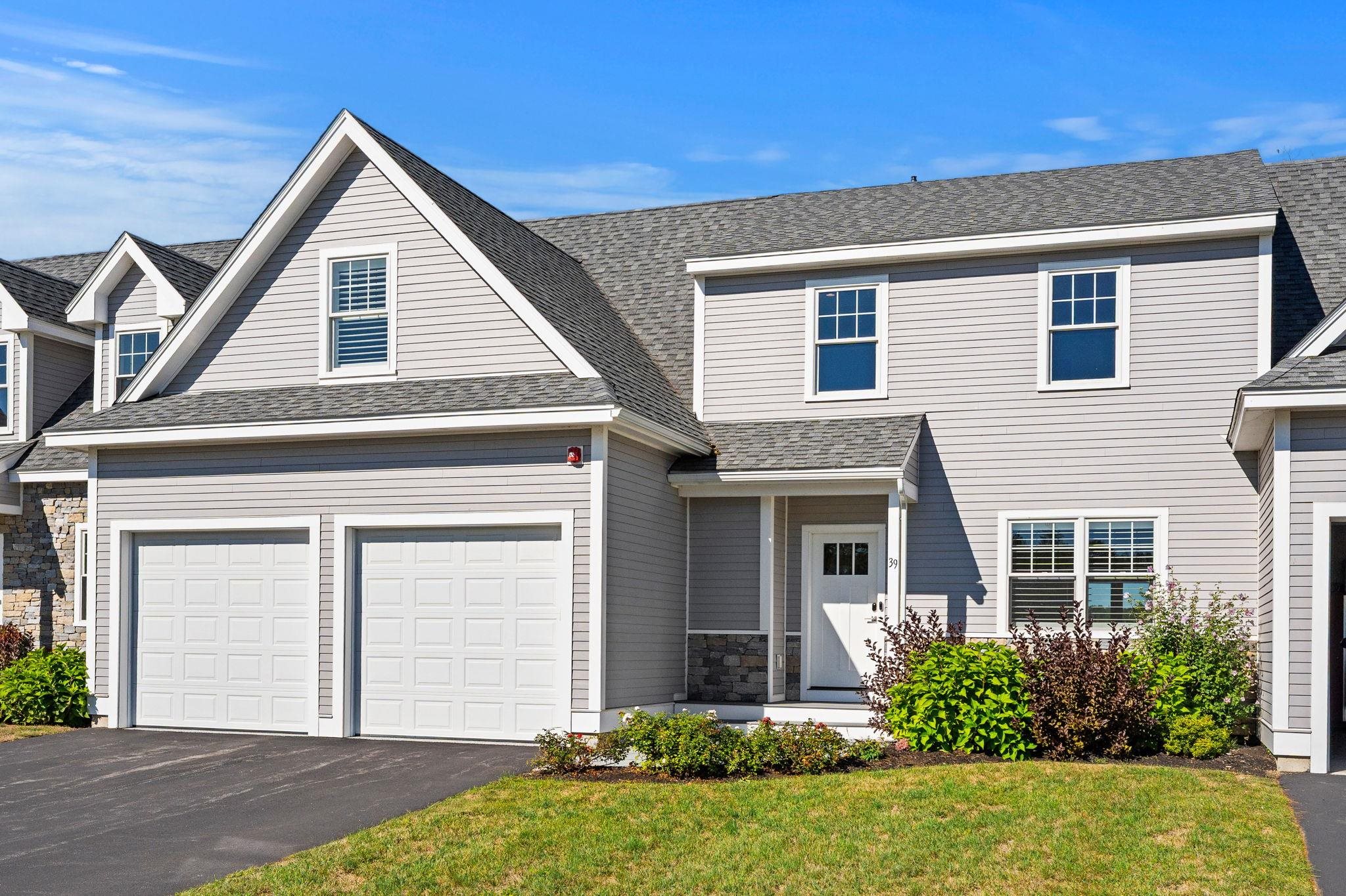 Photo 3 of Condo for sale at 39 Kibrel Ct #39, Sandown, NH 03873 | MLS# 5110236 | Listing updated on 2026-09-17