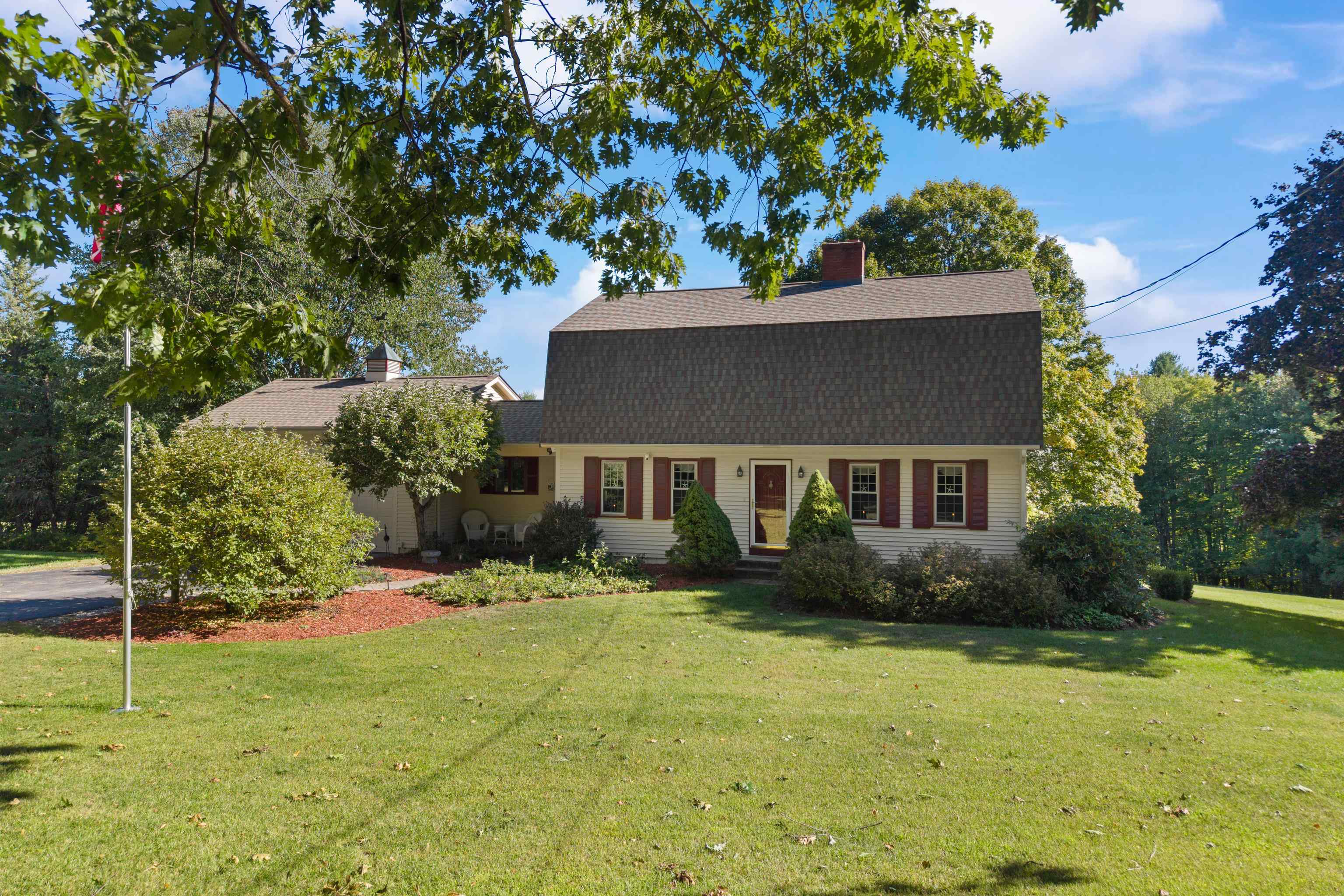 Photo 2 of Single family home for sale at 112 Kaime Rd, Chichester, NH 03258 | MLS# 5110237 | Listing updated on 2026-09-17