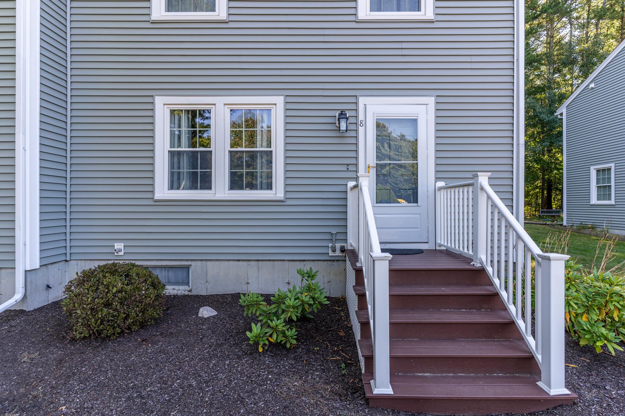 Photo 3 of Townhouse for sale at 165 Blackwater Rd #8, Somersworth, NH 03878 | MLS# 5110243 | Listing updated on 2026-09-17