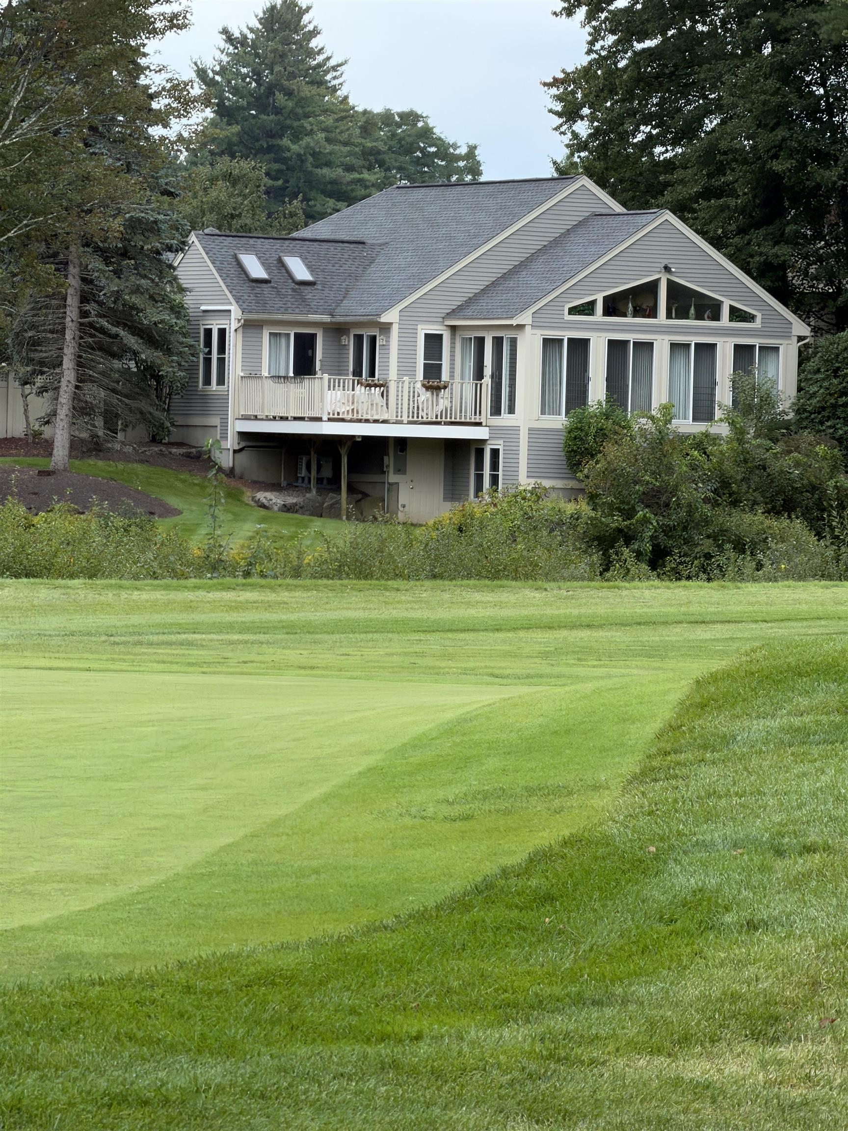 43 Pebble Beach Drive, Bedford, NH photo 4