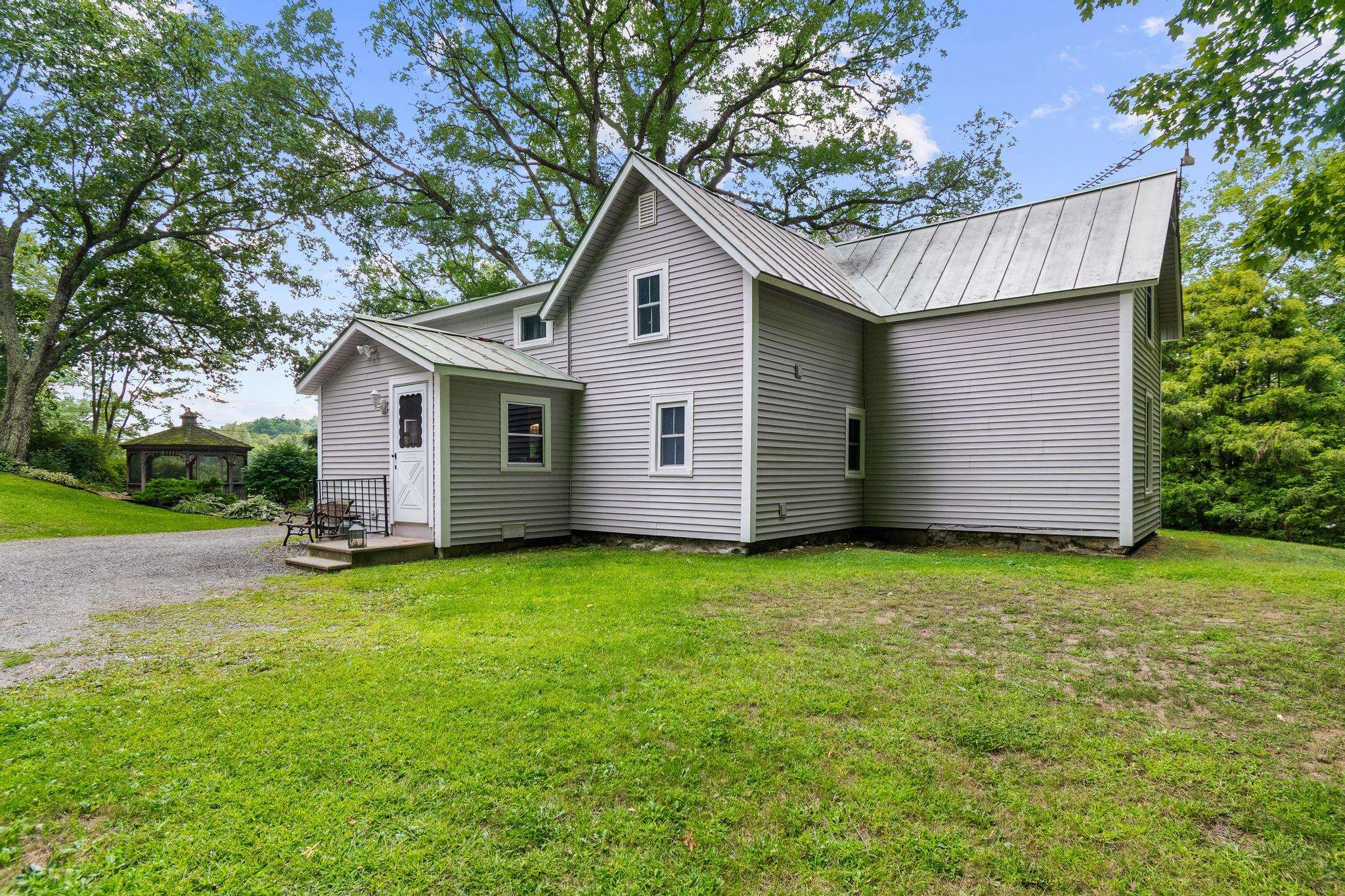 Photo 4 of Single family home for sale at 1840 Mcconnell Rd, Brandon, VT 05733 | MLS# 5110246 | Listing updated on 2026-09-21