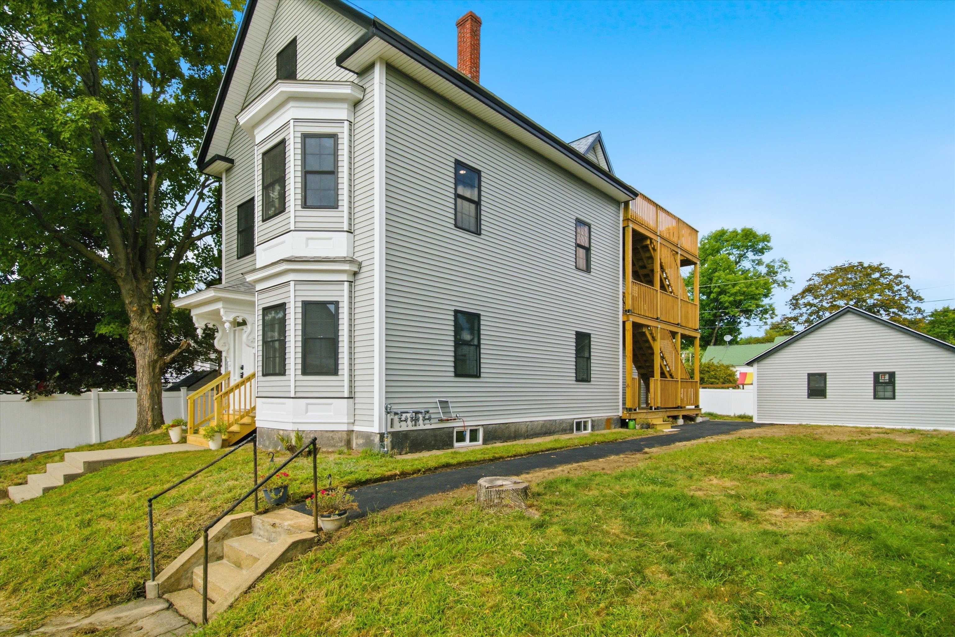 Photo 2 of Multi family home for sale at 747 Beech St, Manchester, NH 03104 | MLS# 5110281 | Listing updated on 2026-09-18