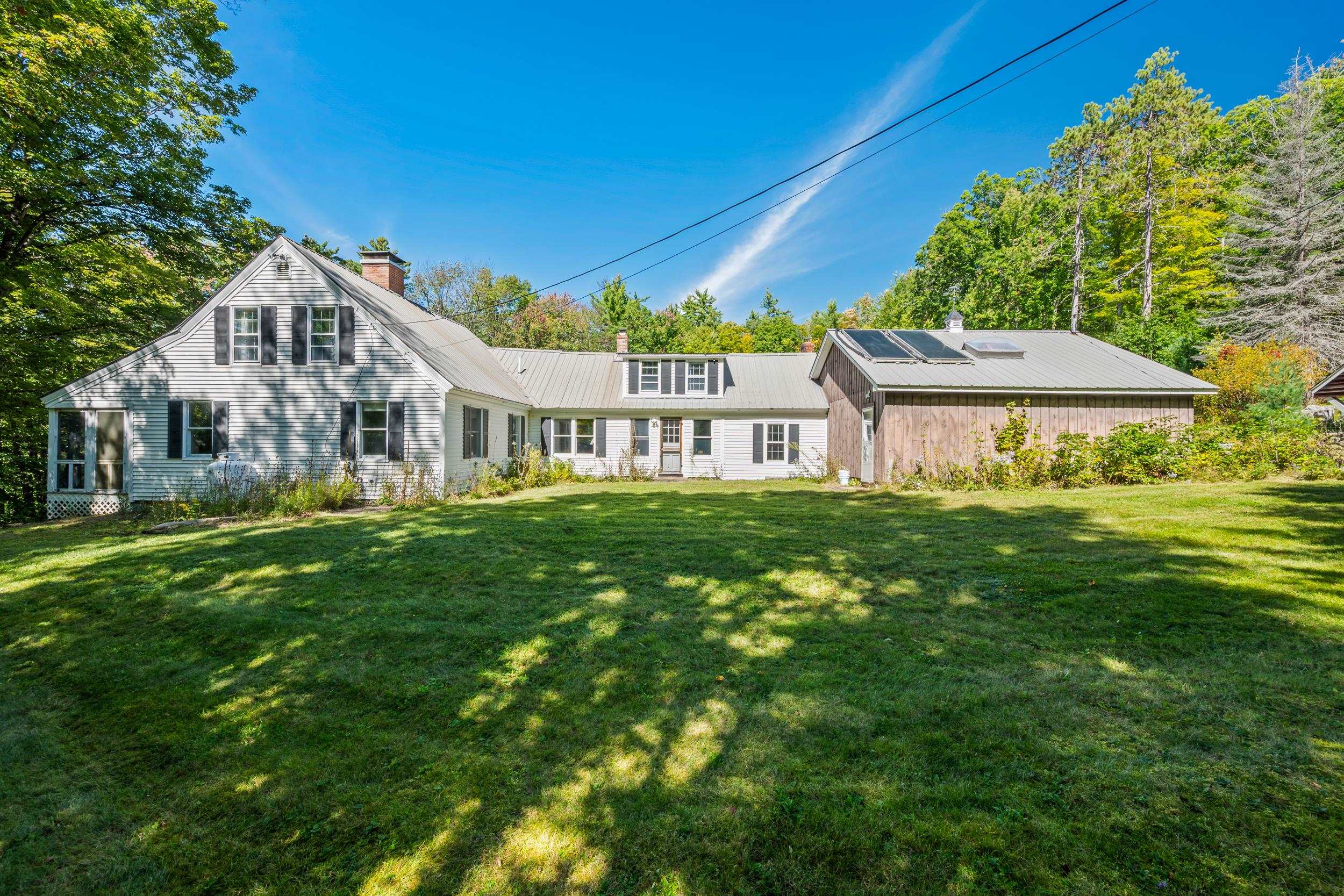 Photo 3 of Single family home for sale at 1025 Hurricane Mountain Rd, North Conway, NH 03812 | MLS# 5110283 | Listing updated on 2026-09-18