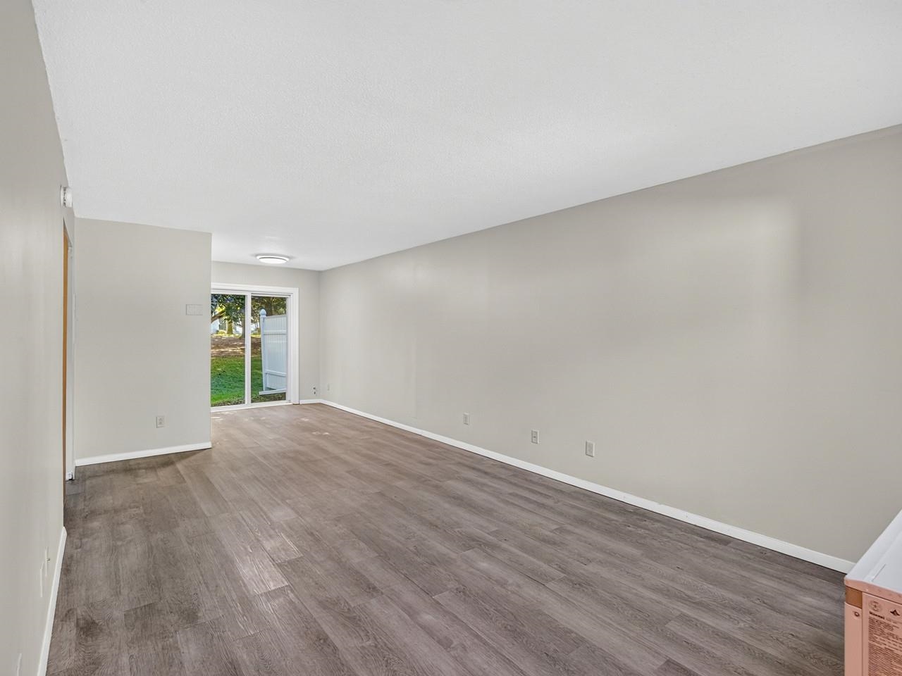 Photo 3 of Townhouse for sale at F5 Grandview Dr, South Burlington, VT 05403 | MLS# 5110285 | Listing updated on 2026-09-17