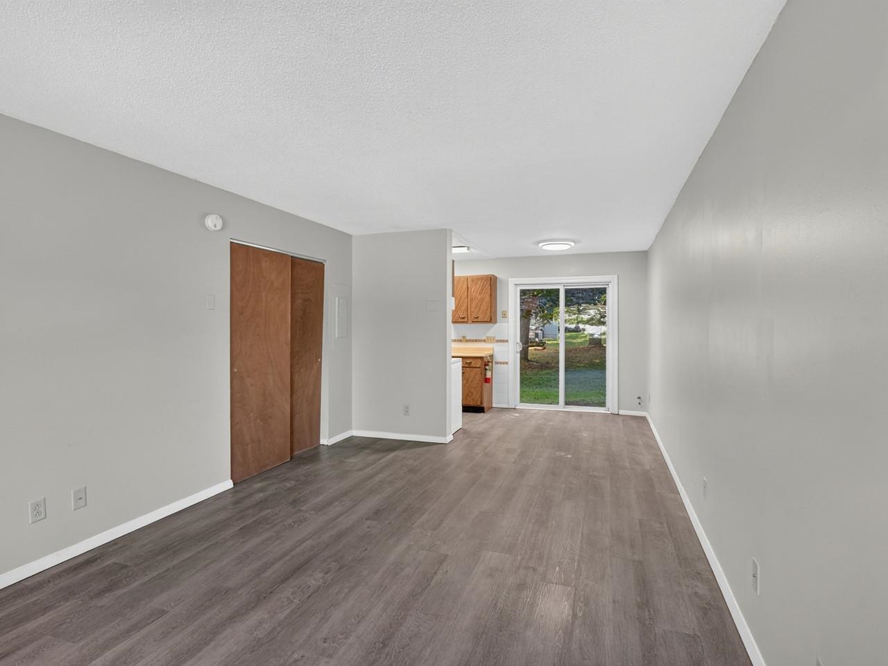 Photo 3 of Townhouse for sale at F5 Grandview Dr, South Burlington, VT 05403 | MLS# 5110285 | Listing updated on 2026-09-17