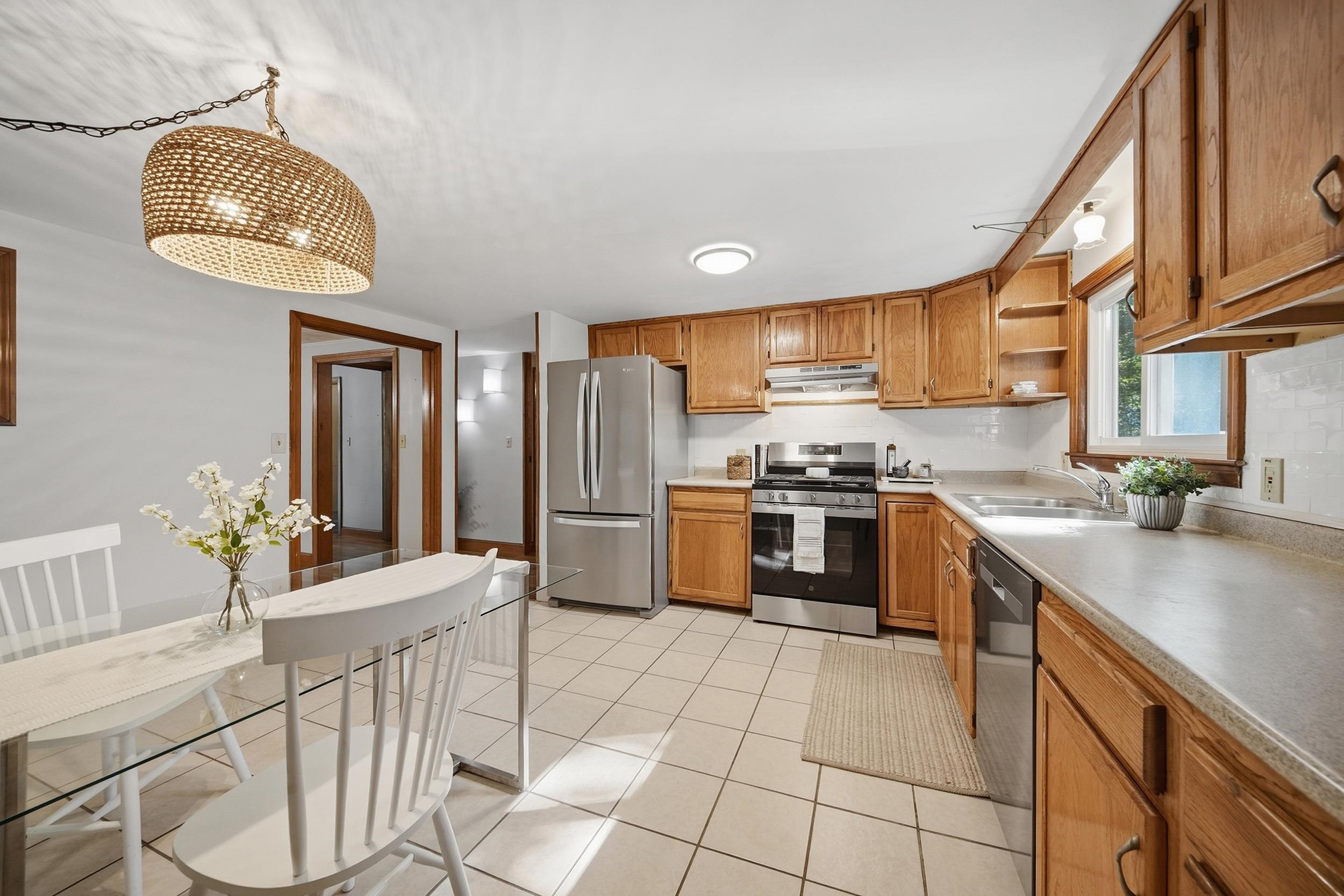Photo 3 of Single family home for sale at 23 Scotland Ave, Salem, NH 03079 | MLS# 5110290 | Listing updated on 2026-09-17