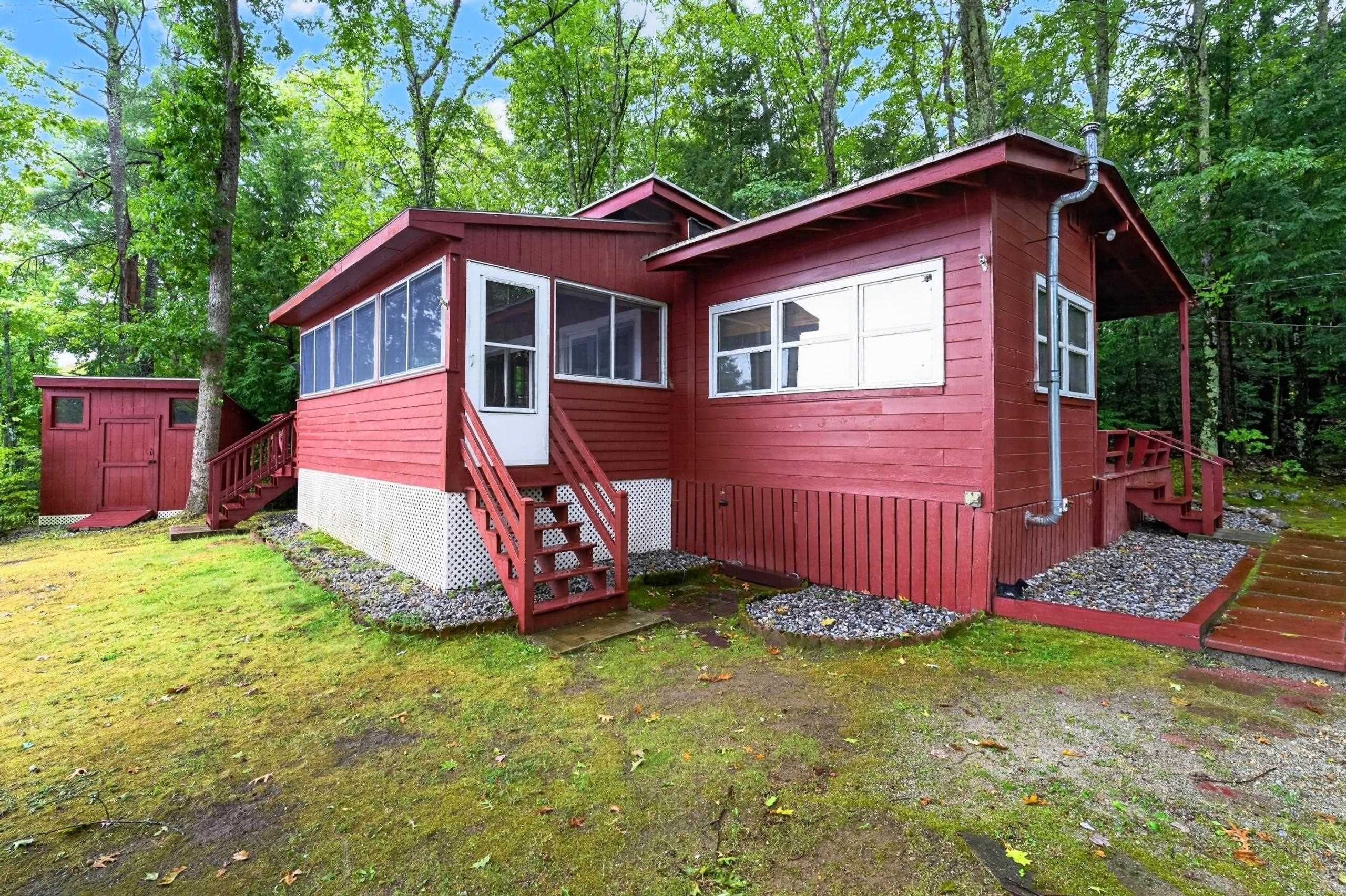 Photo 3 of Single family home for sale at 1119 Dover Rd, Epsom, NH 03234 | MLS# 5110300 | Listing updated on 2026-09-18