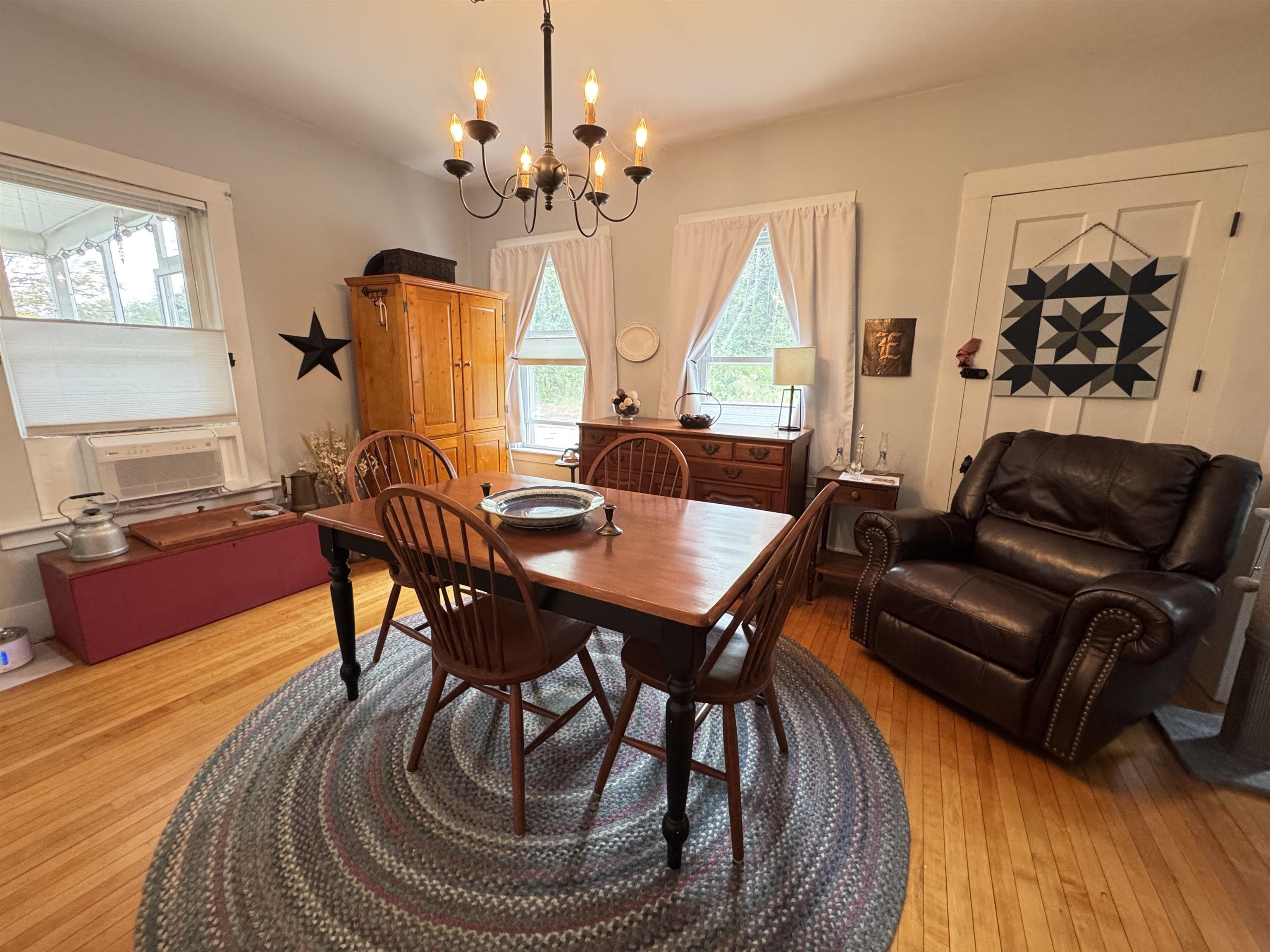 Photo 4 of Single family home for sale at 10 Pearl St, Randolph, VT 05060 | MLS# 5110302 | Listing updated on 2026-09-18