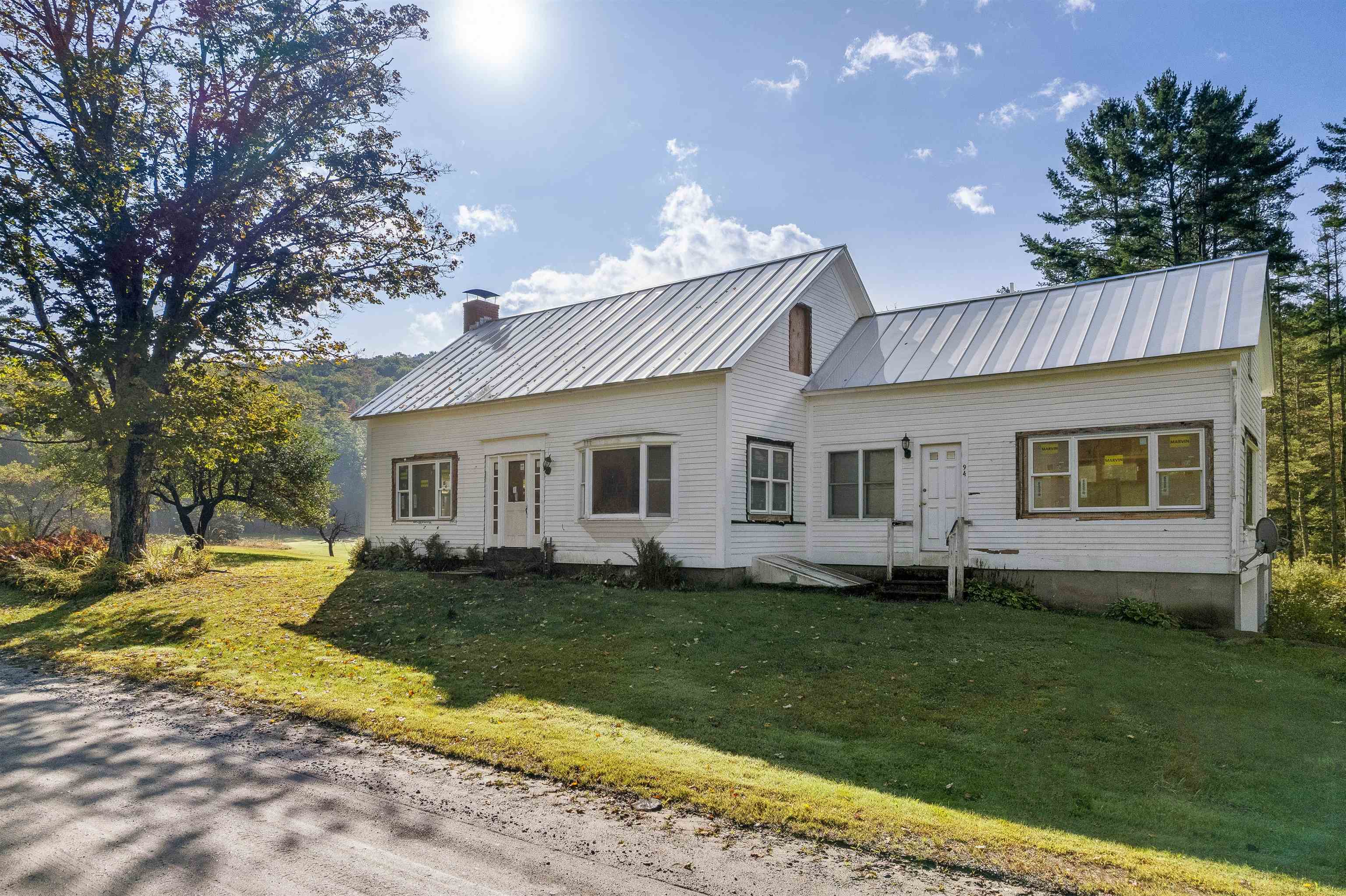 Photo 2 of Single family home for sale at 94 Foundry Rd, Tunbridge, VT 05077 | MLS# 5110316 | Listing updated on 2026-09-17