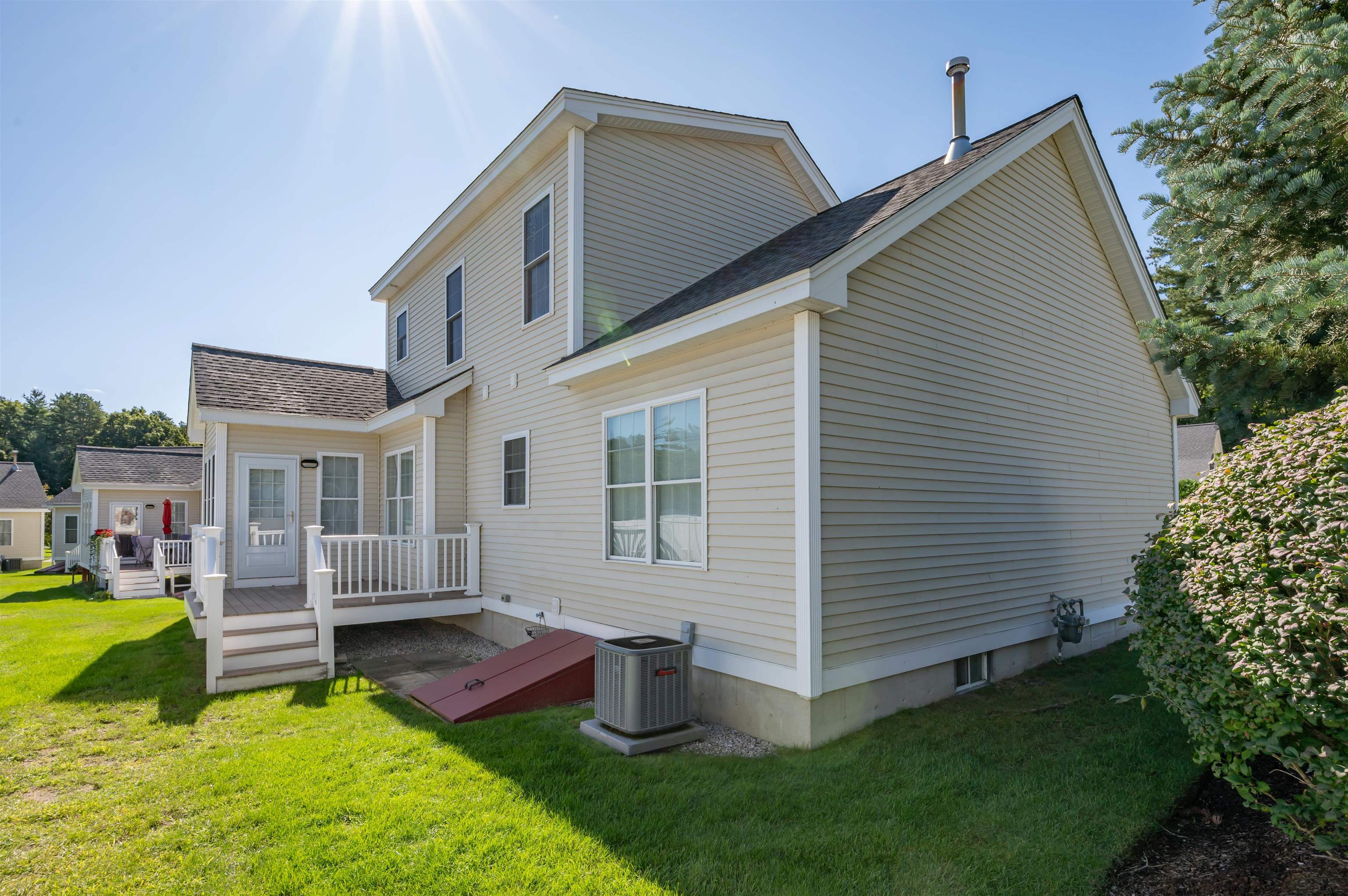 Photo 3 of Condo for sale at 2 Usher Ln, Merrimack, NH 03054 | MLS# 5110334 | Listing updated on 2026-09-17
