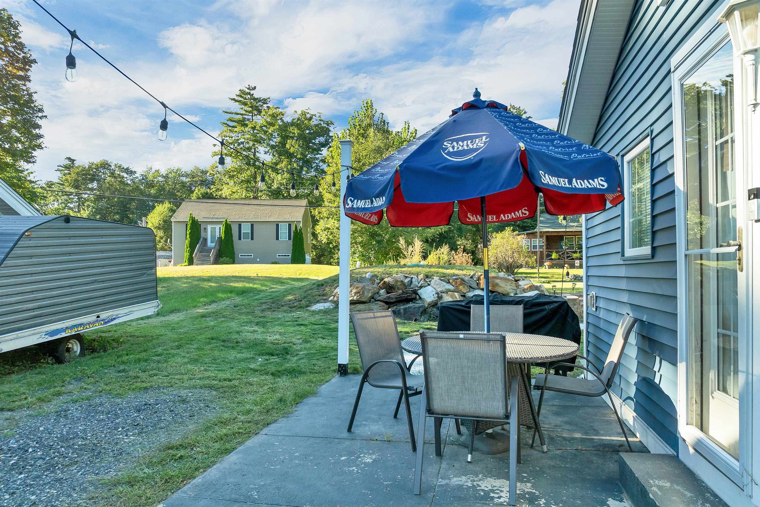 Photo 4 of Single family home for sale at 614 Collettes Grv Rd, Derry, NH 03038 | MLS# 5110352 | Listing updated on 2026-09-17